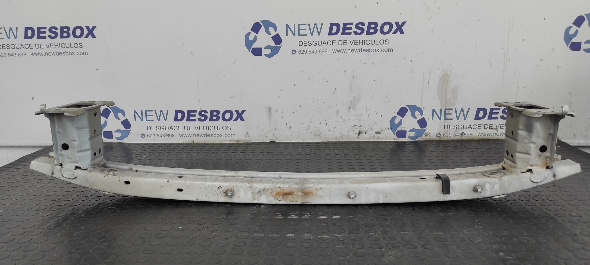 REFUERZO PARAGOLPES DELANTERO TOYOTA AURIS - vista 2