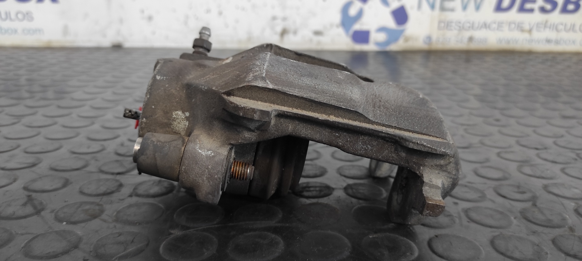 PINZA DE FRENO DELANTERA IZQUIERDA AUDI A3 (8P) - vista 5