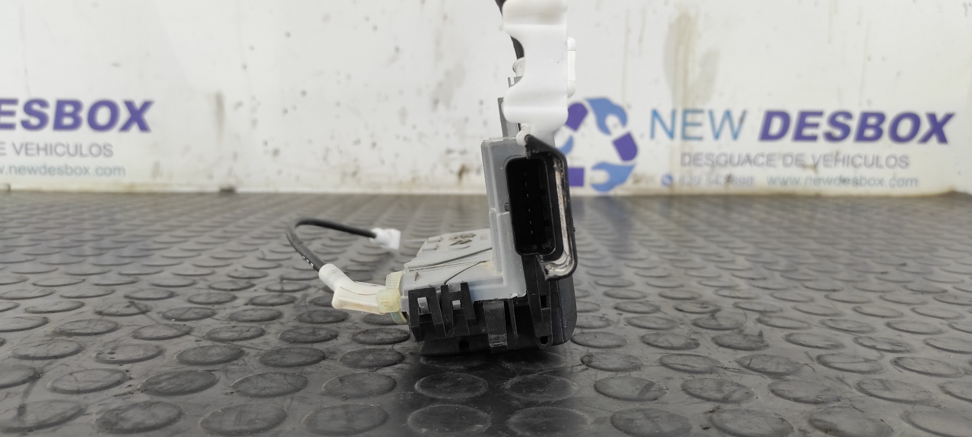 CERRADURA PUERTA TRASERA DERECHA PEUGEOT 308 - vista 4