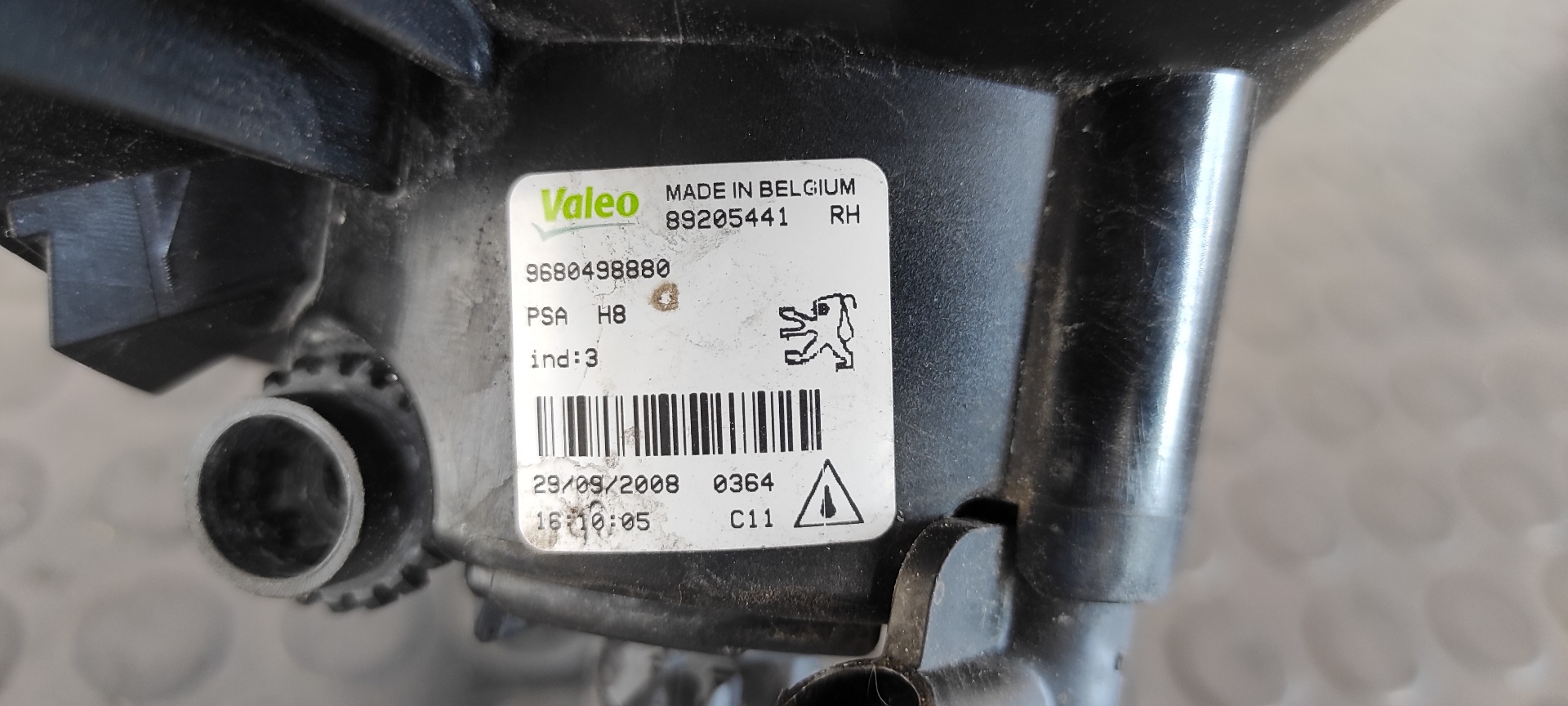 FARO ANTINIEBLA DERECHO PEUGEOT 308 - vista 2