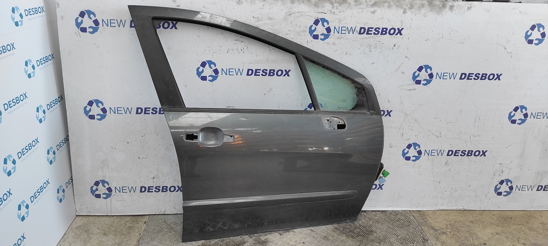 PUERTA DELANTERA DERECHA PEUGEOT 308