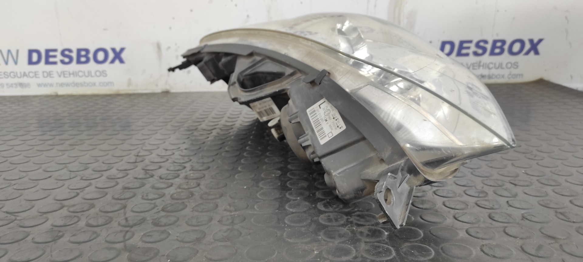 FARO IZQUIERDO PEUGEOT 407 - vista 5