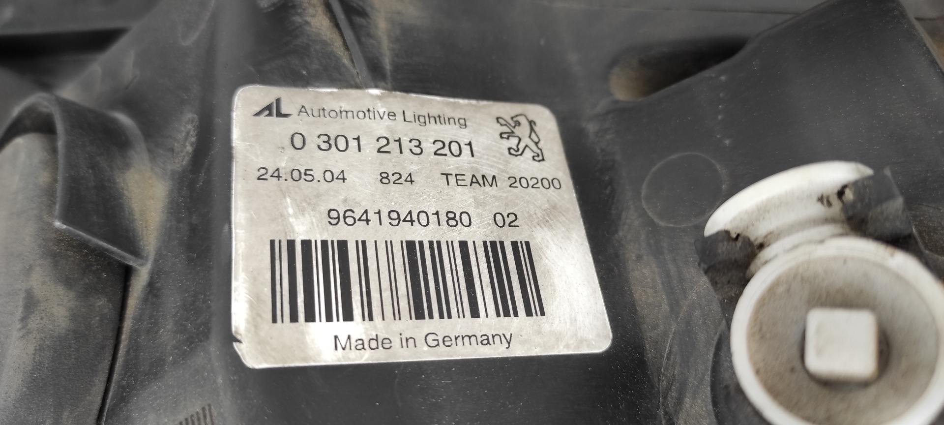 FARO IZQUIERDO PEUGEOT 407 - vista 4