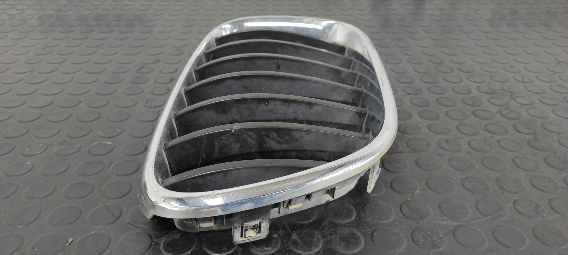 REJILLA DELANTERA BMW X3 (F25) - vista 4