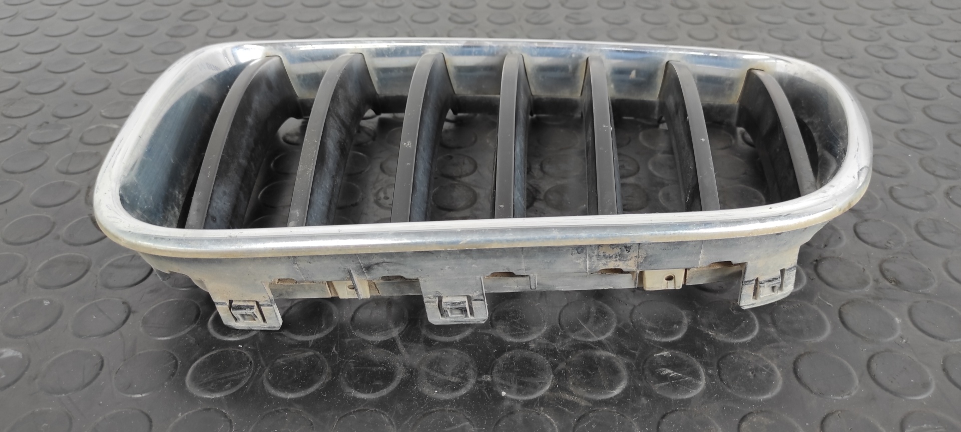 REJILLA DELANTERA BMW X3 (F25) - vista 6