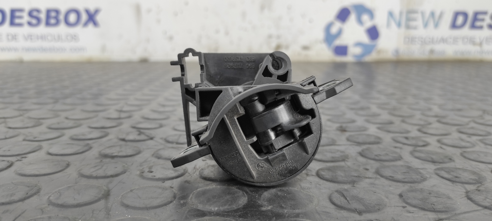 BOMBIN PORTON TRASERO BMW SERIE 3 BERLINA (E90) - vista 8