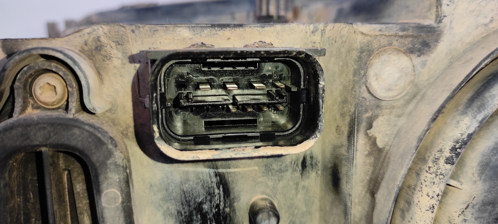 FARO DERECHO BMW X3 (F25) - vista 9