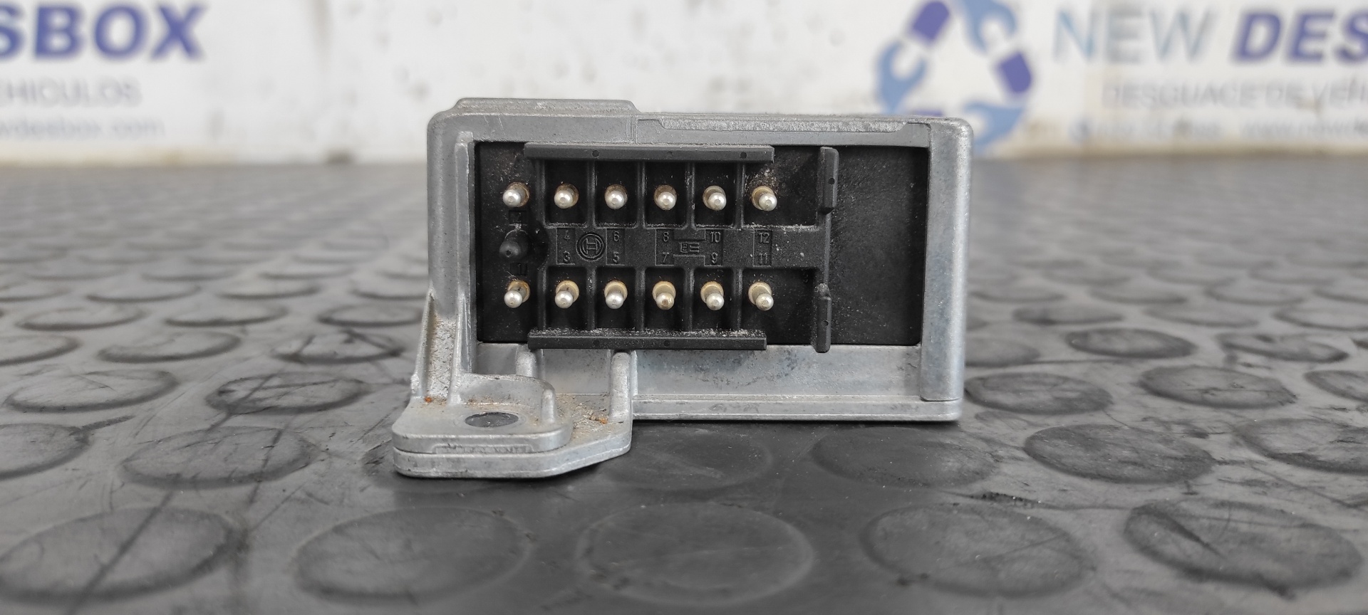 CENTRALITA AIRBAG MERCEDES-BENZ CLASE E (W124) BERLINA - vista 4