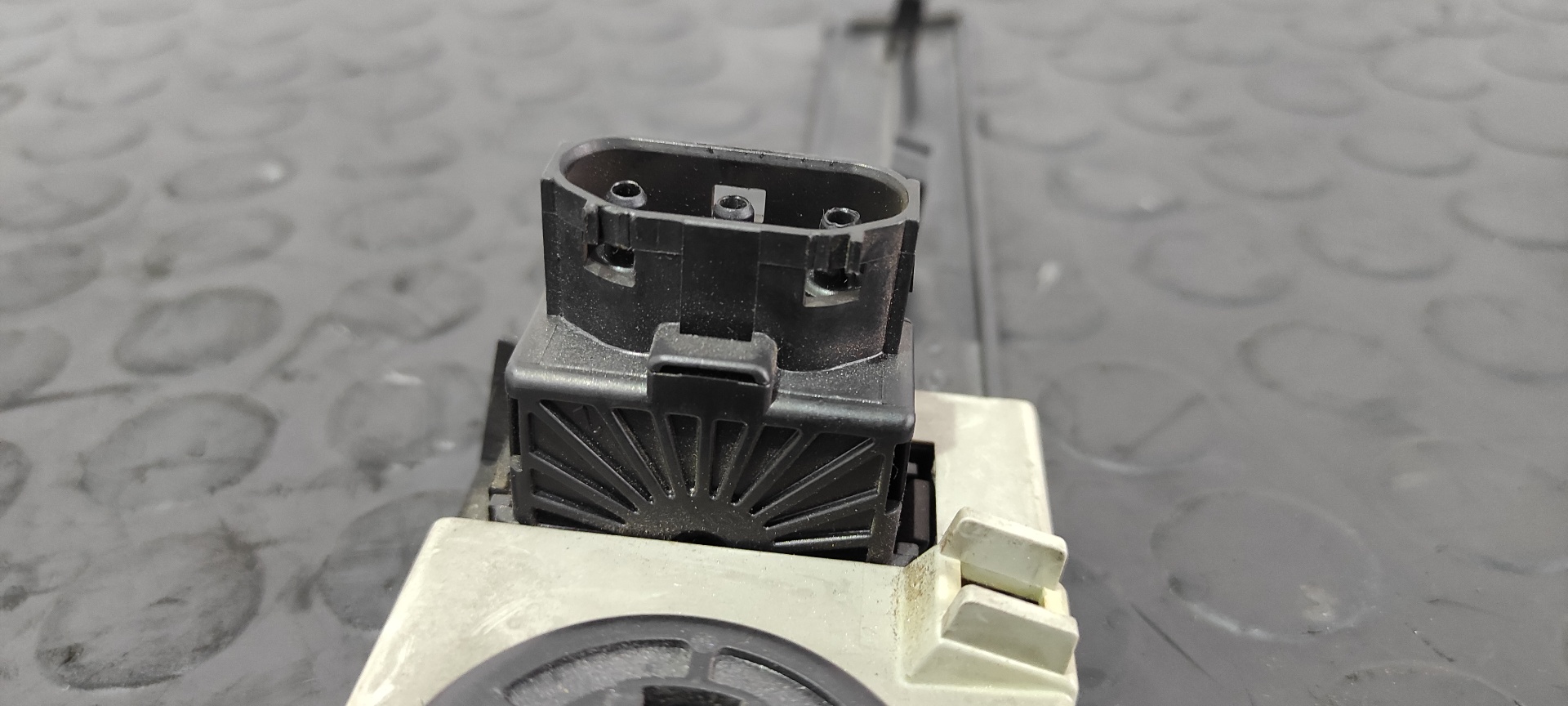 MANDO LUCES MERCEDES-BENZ CLASE E (W124) BERLINA - vista 2