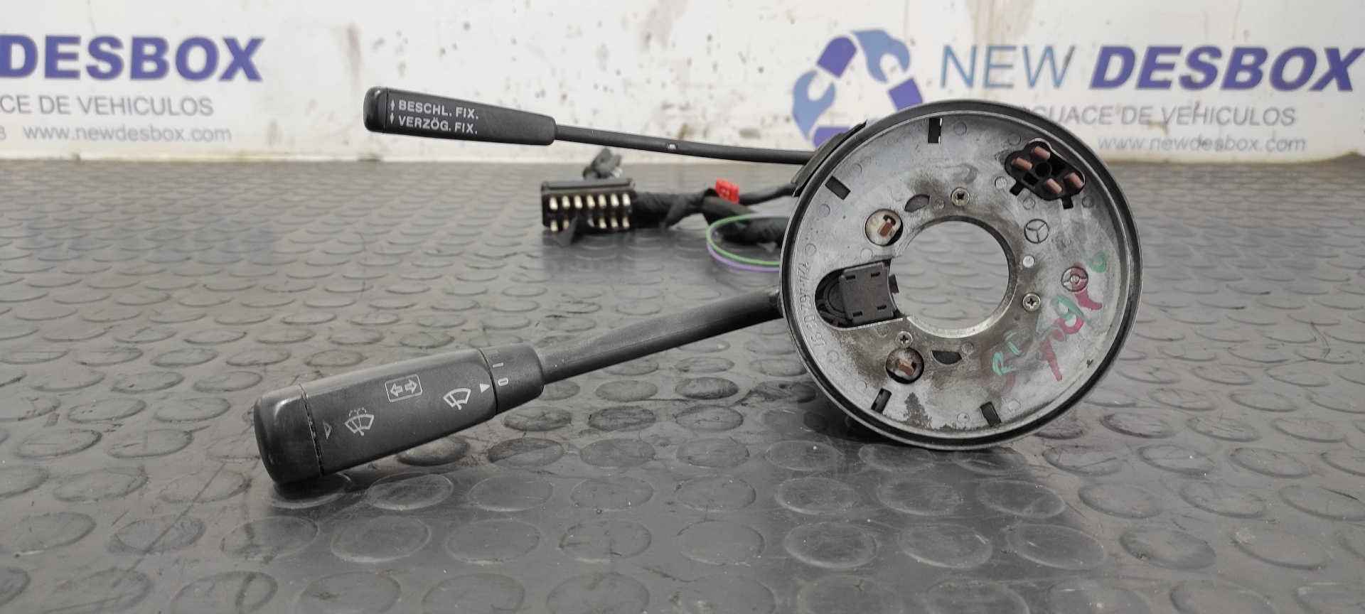 MANDO MULTIFUNCION MERCEDES-BENZ CLASE E (W124) BERLINA