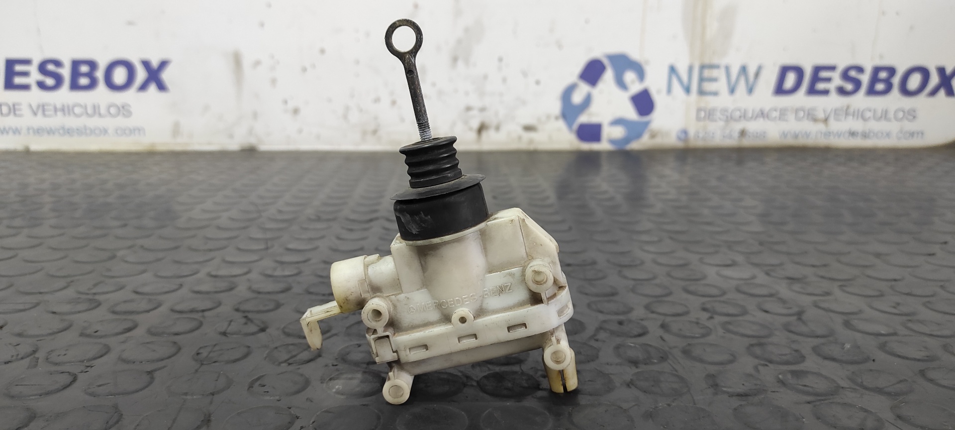 MOTOR CIERRE CENTRALIZADO DELANTERO IZQUIERDO MERCEDES-BENZ CLASE E (W124) BERLINA - vista 2