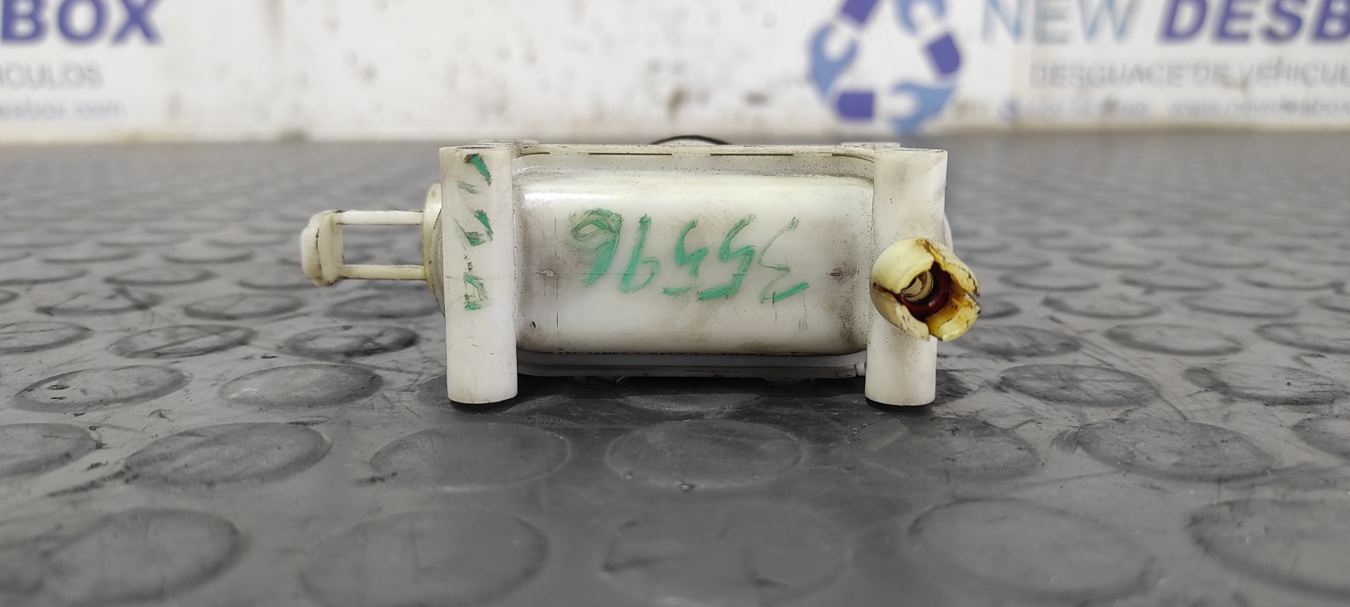 MOTOR CIERRE CENTRALIZADO DELANTERO IZQUIERDO MERCEDES-BENZ CLASE E (W124) BERLINA - vista 5