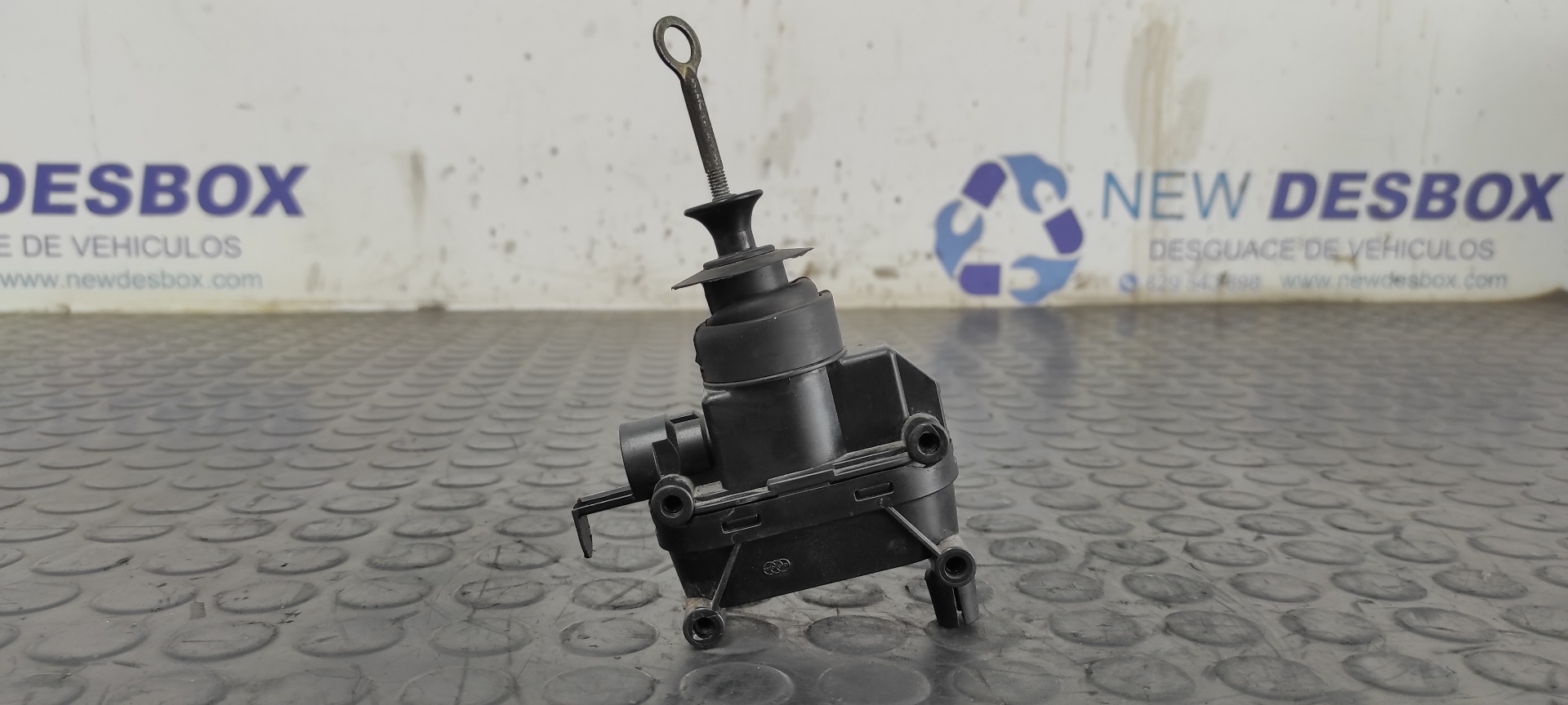 MOTOR CIERRE CENTRALIZADO DELANTERO DERECHO MERCEDES-BENZ CLASE E (W124) BERLINA