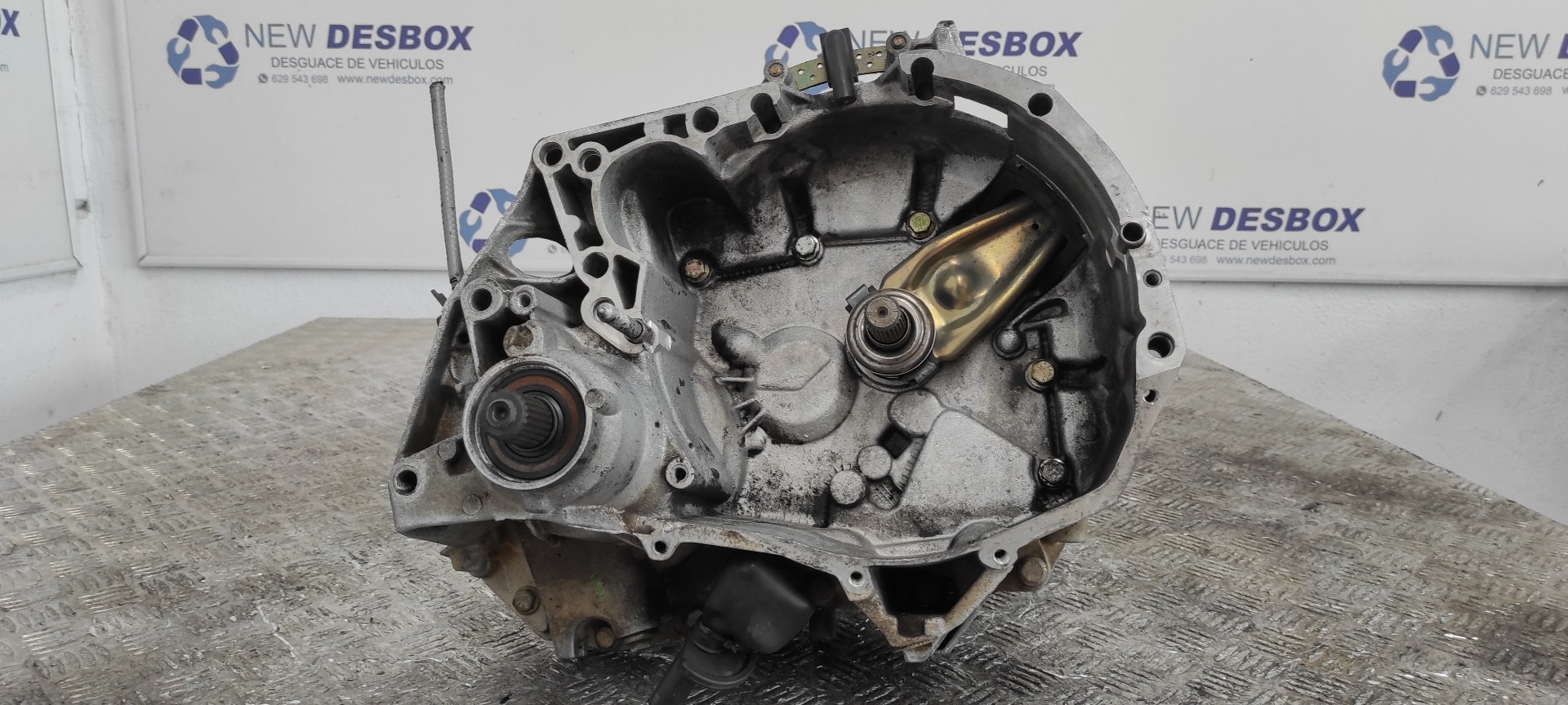 CAJA CAMBIOS RENAULT RAPID/EXPRESS (F40)