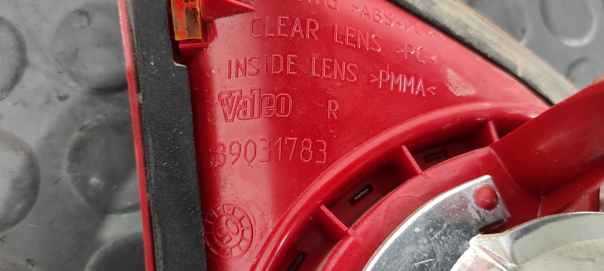 PILOTO PORTON DERECHO VOLKSWAGEN GOLF V BERLINA (1K1) - vista 3