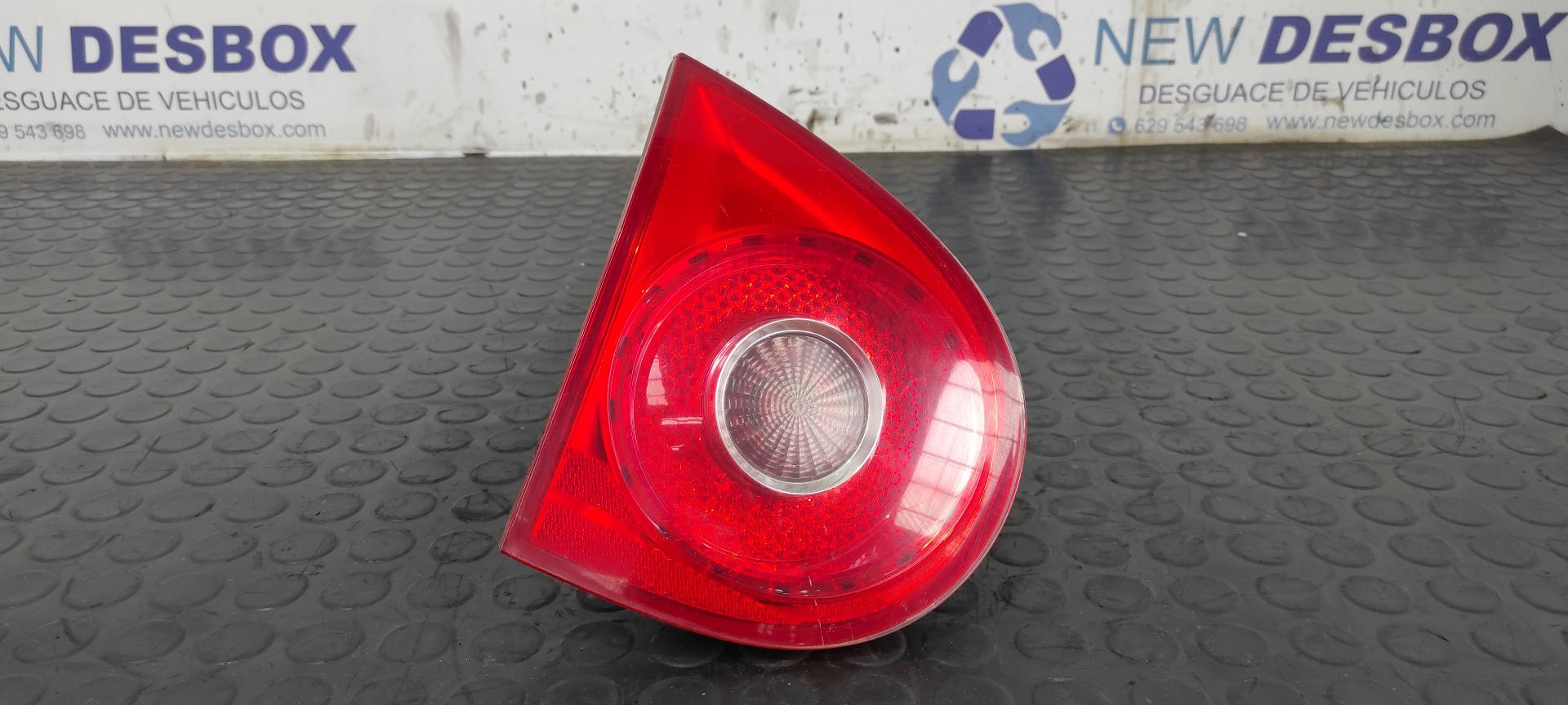 PILOTO PORTON IZQUIERDO VOLKSWAGEN GOLF V BERLINA (1K1)