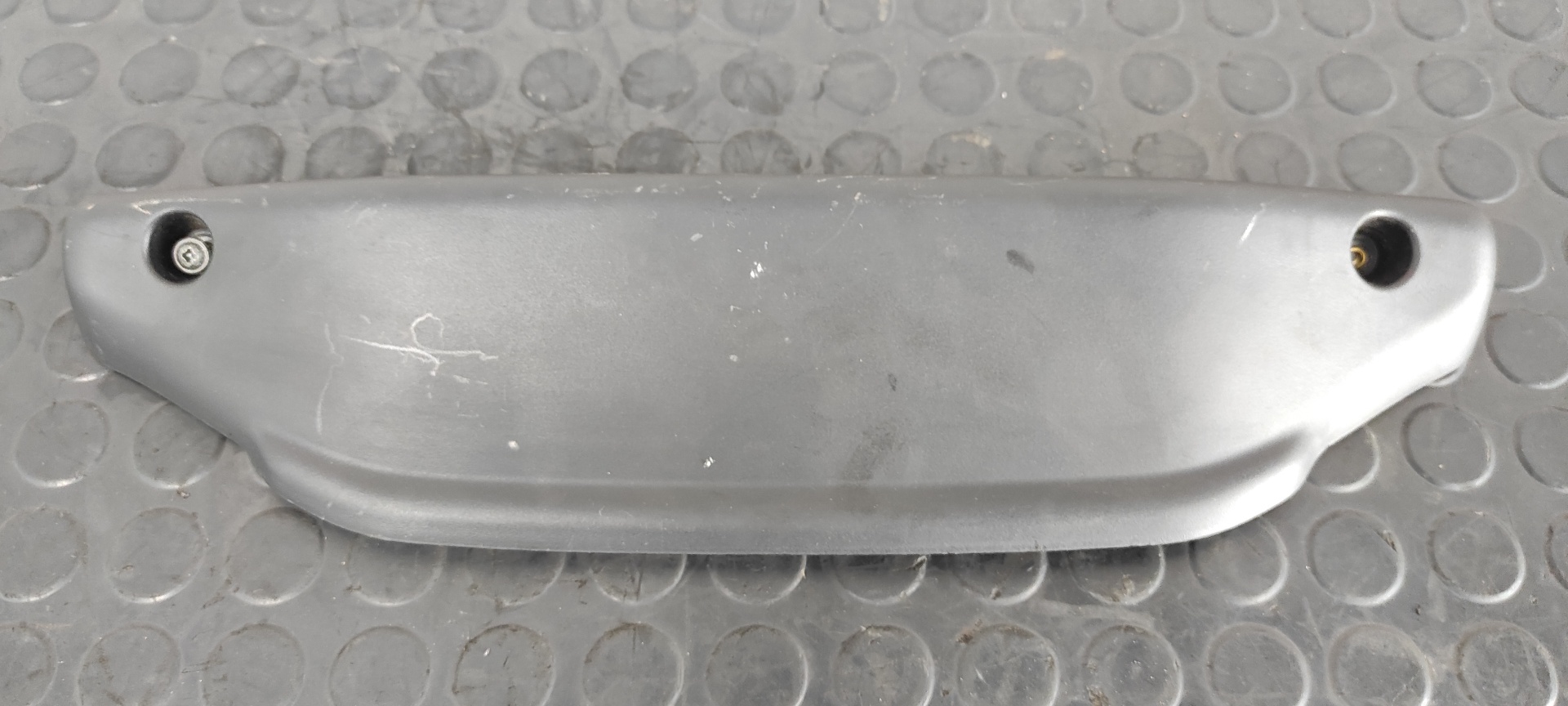 LUZ CENTRAL DE FRENO FORD KA (CCU) - vista 4