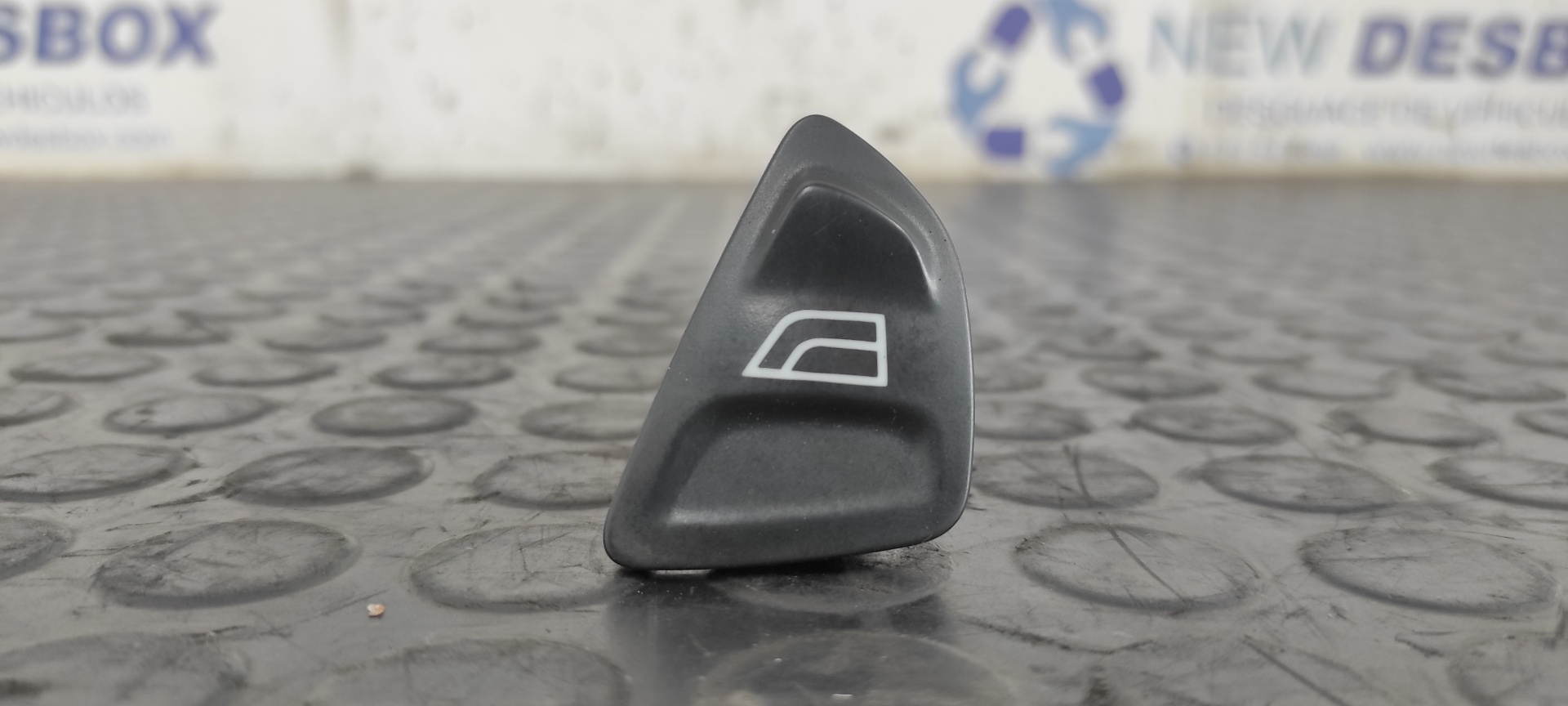 MANDO ELEVALUNAS DELANTERO IZQUIERDO FORD KA (CCU)