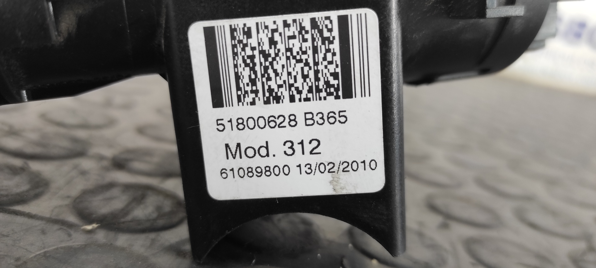 CONMUTADOR DE ARRANQUE FORD KA (CCU) - vista 4