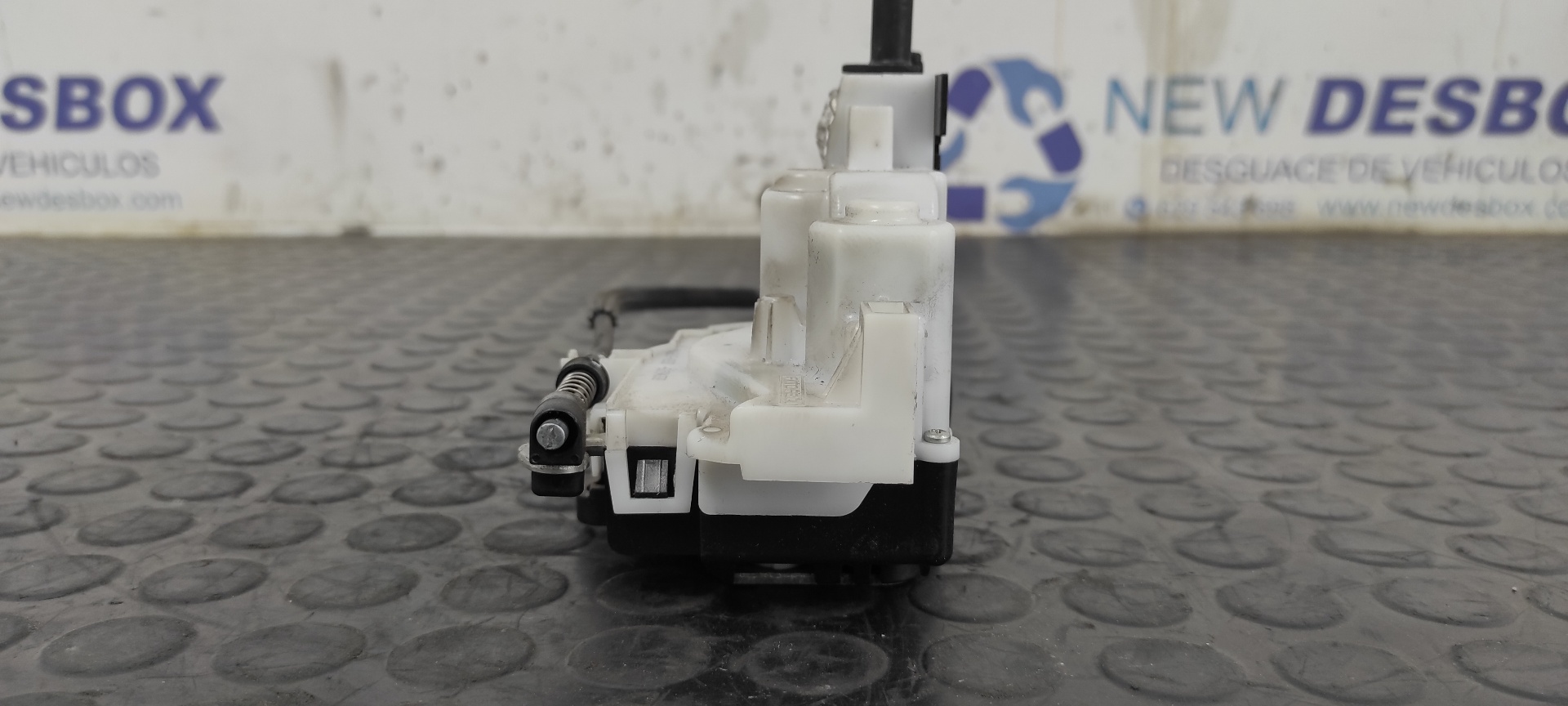 CERRADURA PUERTA DELANTERA DERECHA FORD KA (CCU) - vista 6