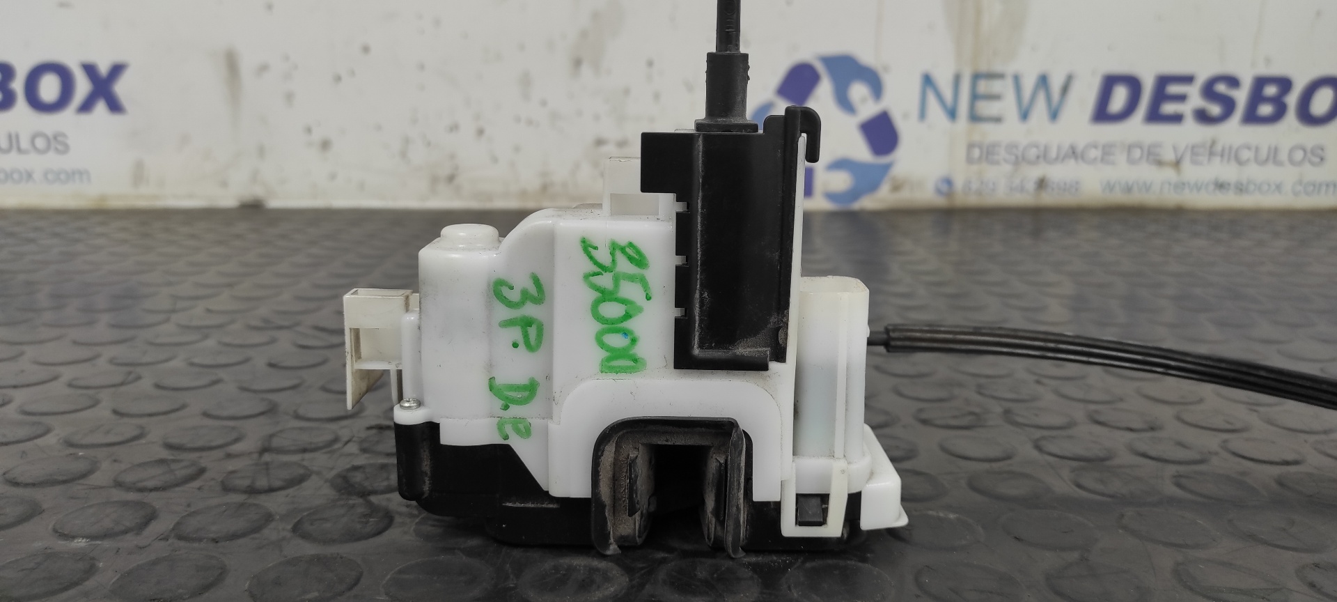 CERRADURA PUERTA DELANTERA DERECHA FORD KA (CCU) - vista 4