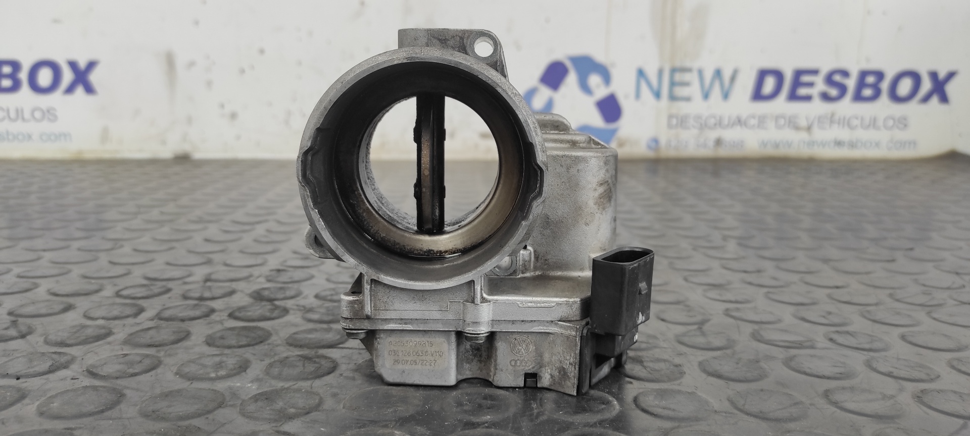 CAJA MARIPOSA VOLKSWAGEN GOLF V BERLINA (1K1)