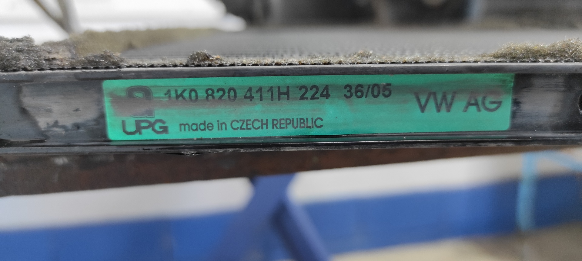 CONDENSADOR / RADIADOR  AIRE ACONDICIONADO VOLKSWAGEN GOLF V BERLINA (1K1) - vista 4