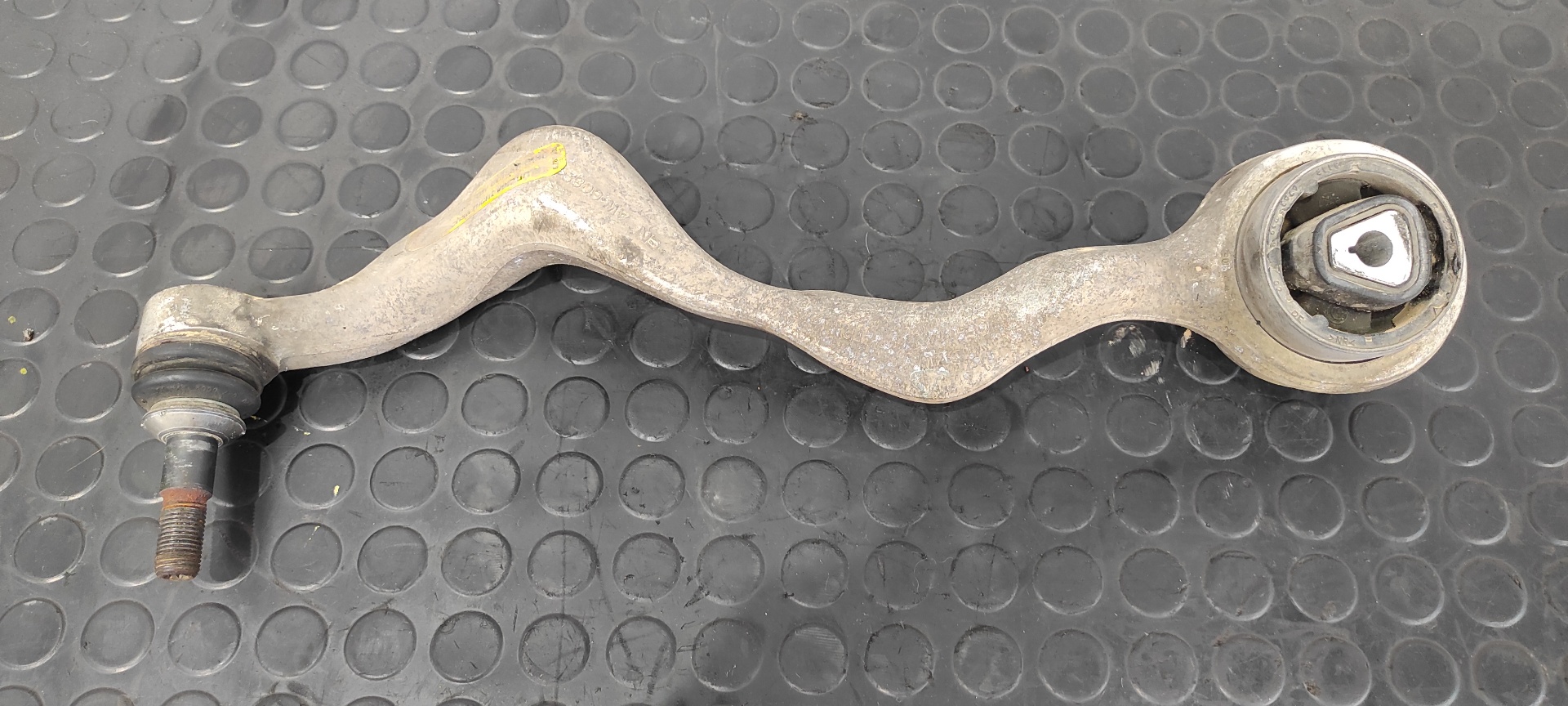 BRAZO DERECHO INFERIOR DELANTERO BMW SERIE 3 BERLINA (E90)