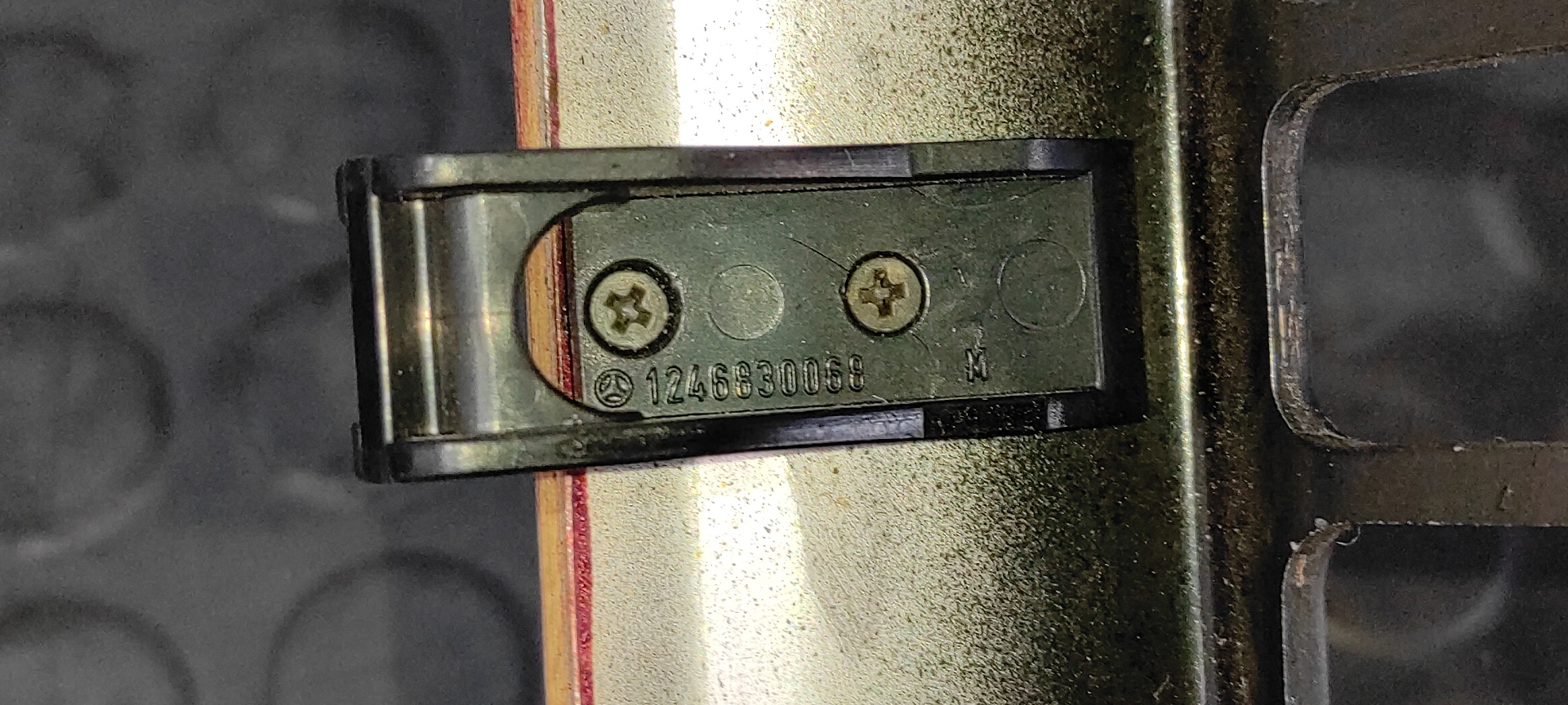 MOLDURA MERCEDES-BENZ CLASE E (W124) BERLINA - vista 8