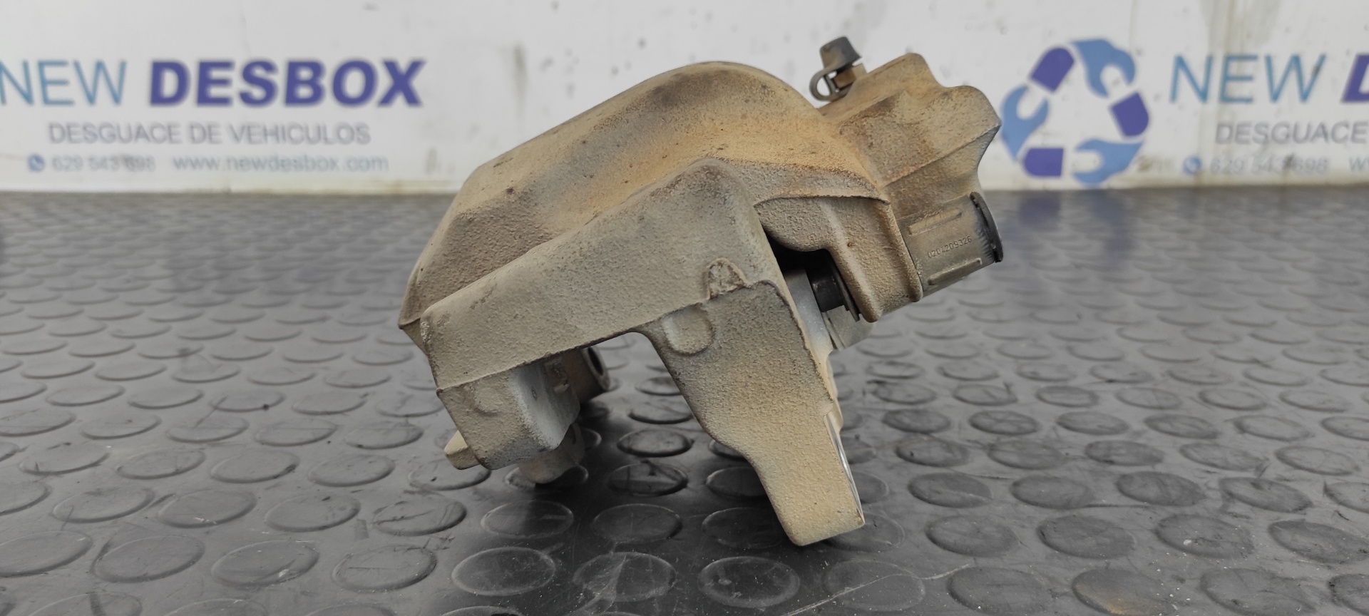 PINZA DE FRENO DELANTERA IZQUIERDA BMW X3 (F25) - vista 4