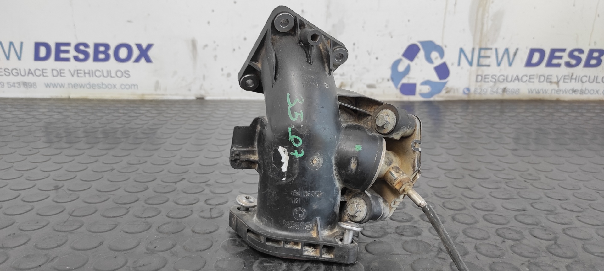 COLECTOR ADMISION BMW X3 (F25) - vista 6