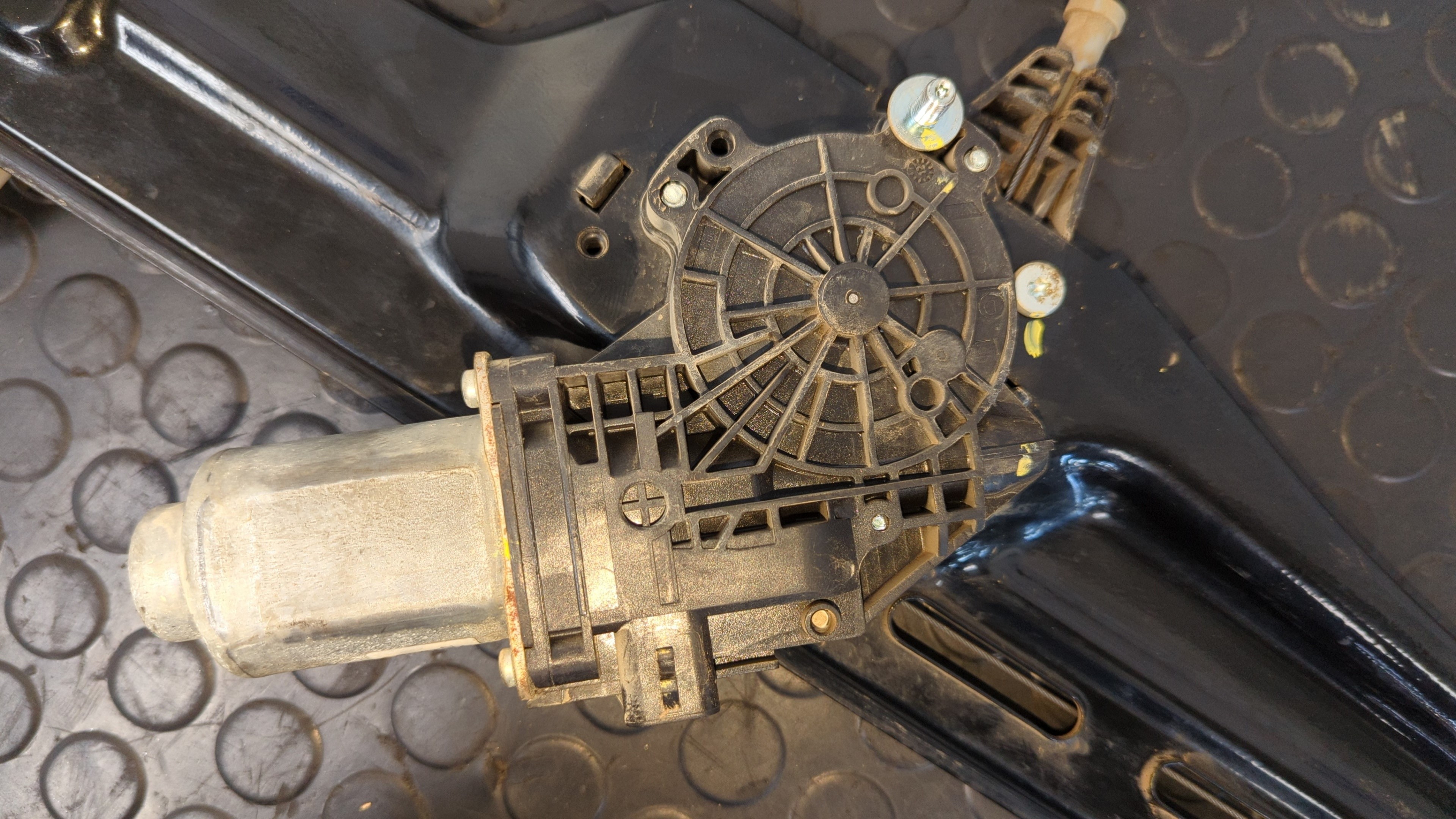 ELEVALUNAS DELANTERO DERECHO BMW X3 (F25) - vista 6