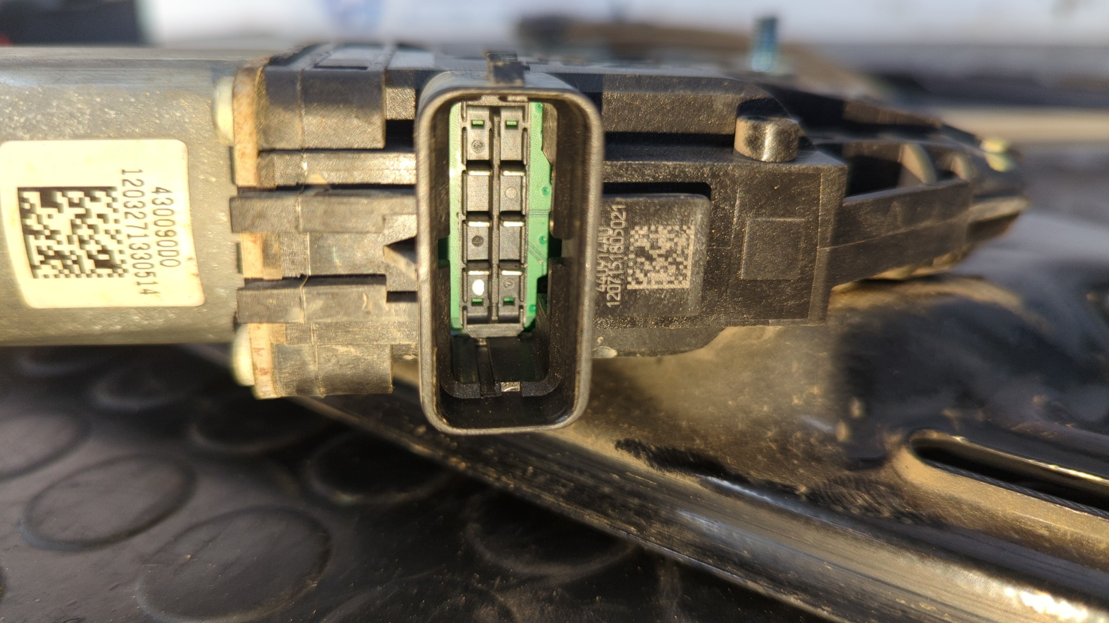 ELEVALUNAS DELANTERO DERECHO BMW X3 (F25) - vista 4