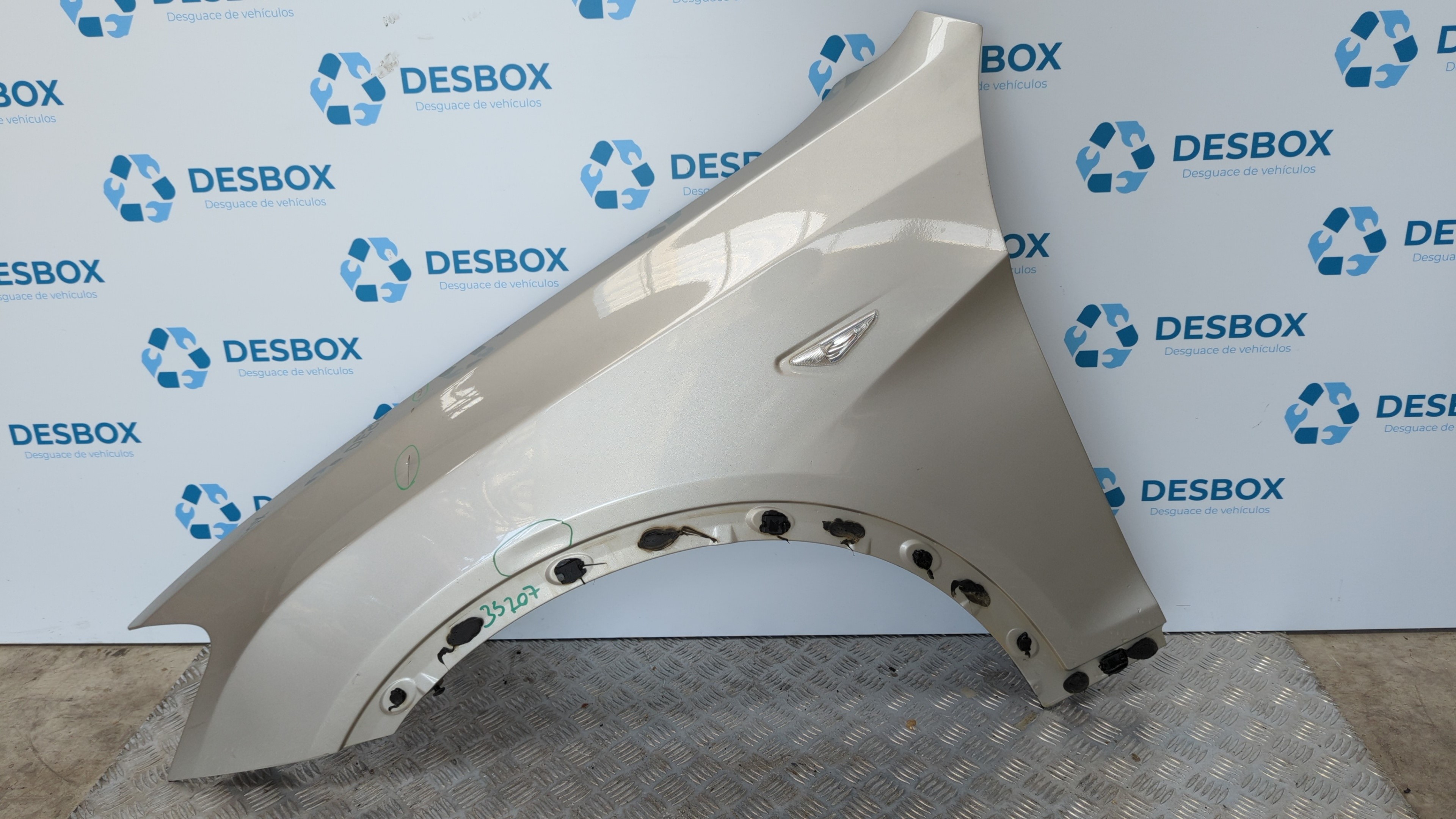 ALETA DELANTERA IZQUIERDA BMW X3 (F25)