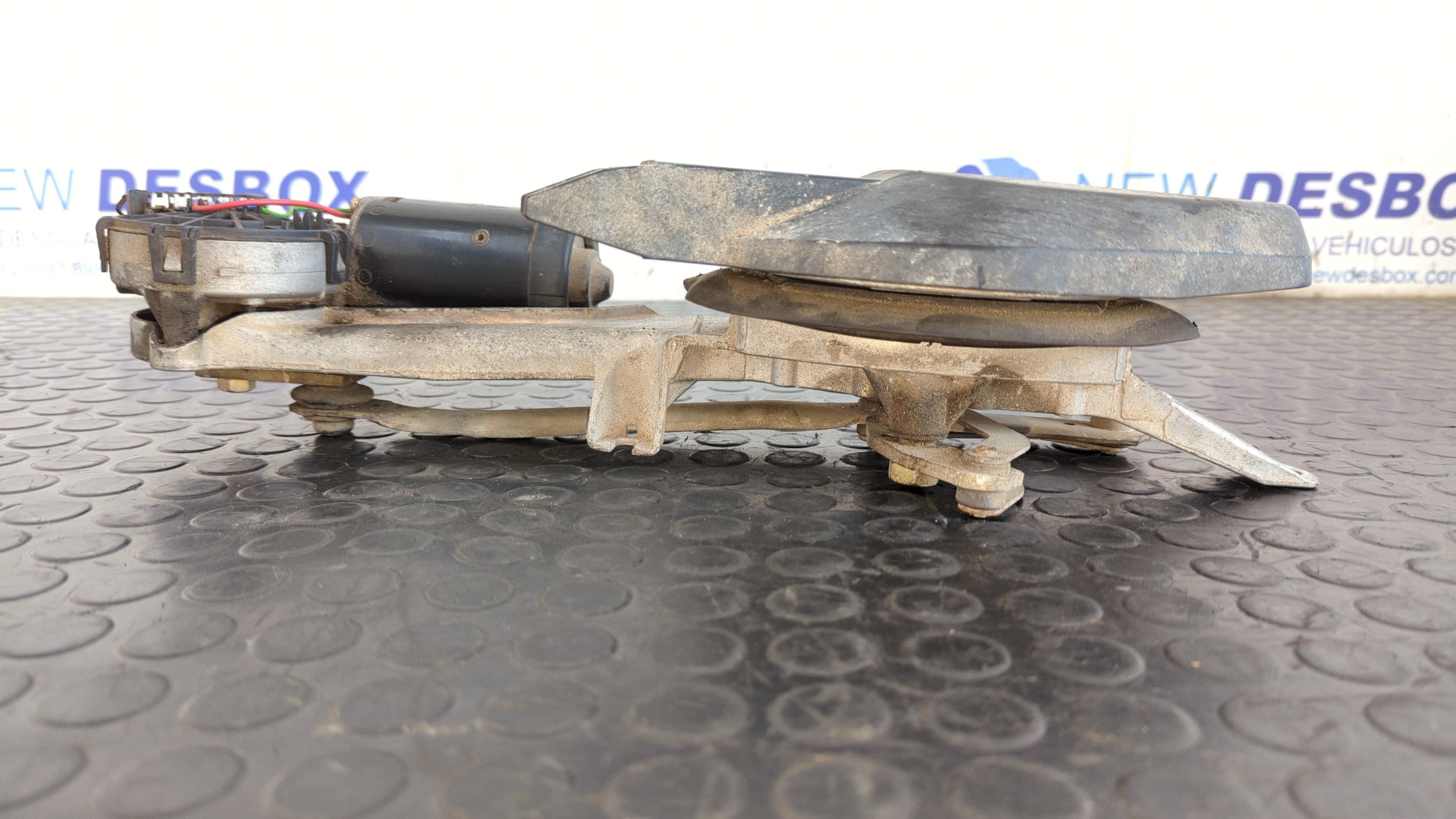 MOTOR LIMPIA DELANTERO MERCEDES-BENZ CLASE E (W210) BERLINA DIESEL - vista 2