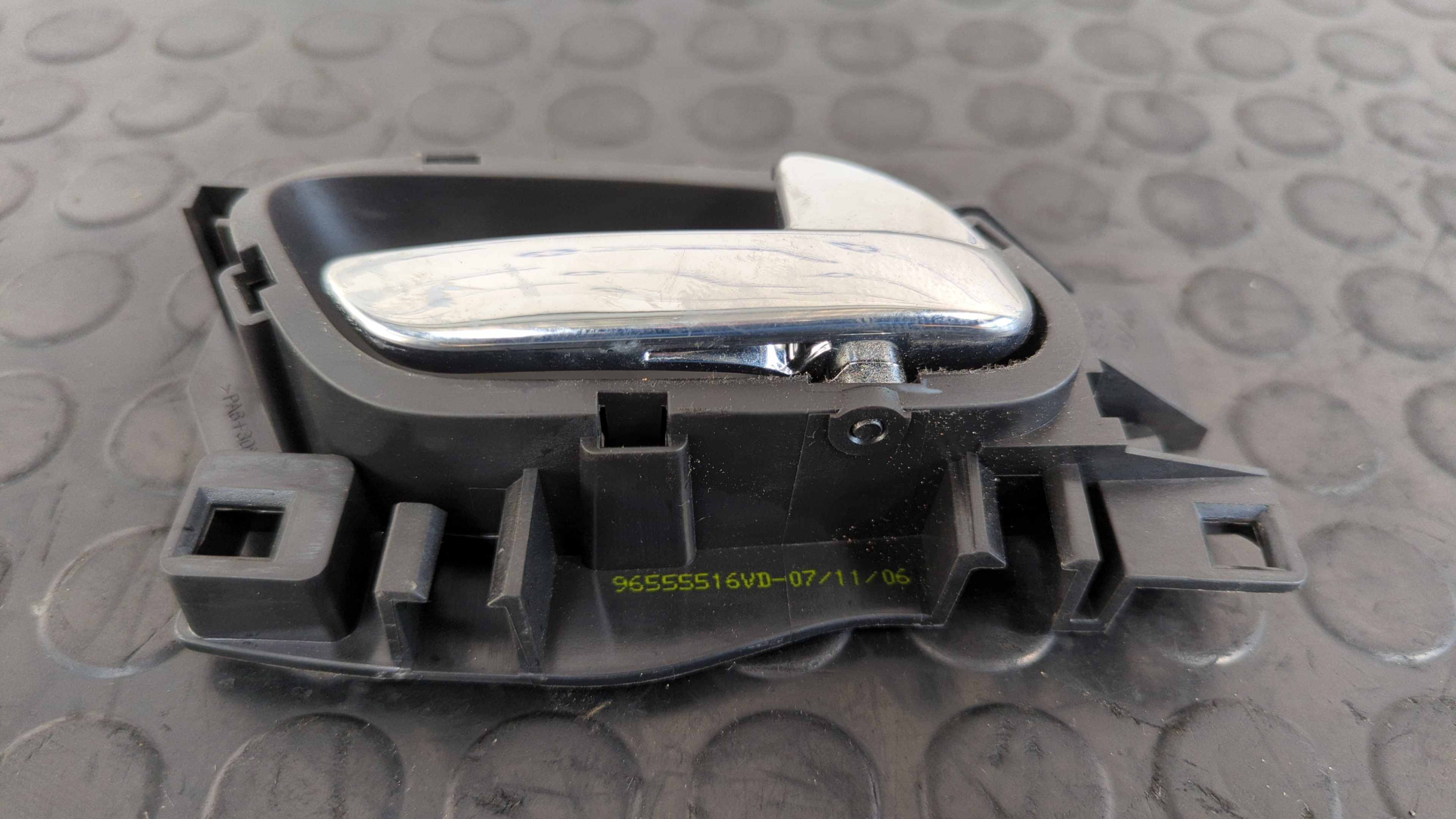 MANETA INTERIOR TRASERA DERECHA CITROEN C4 GRAND PICASSO - vista 3