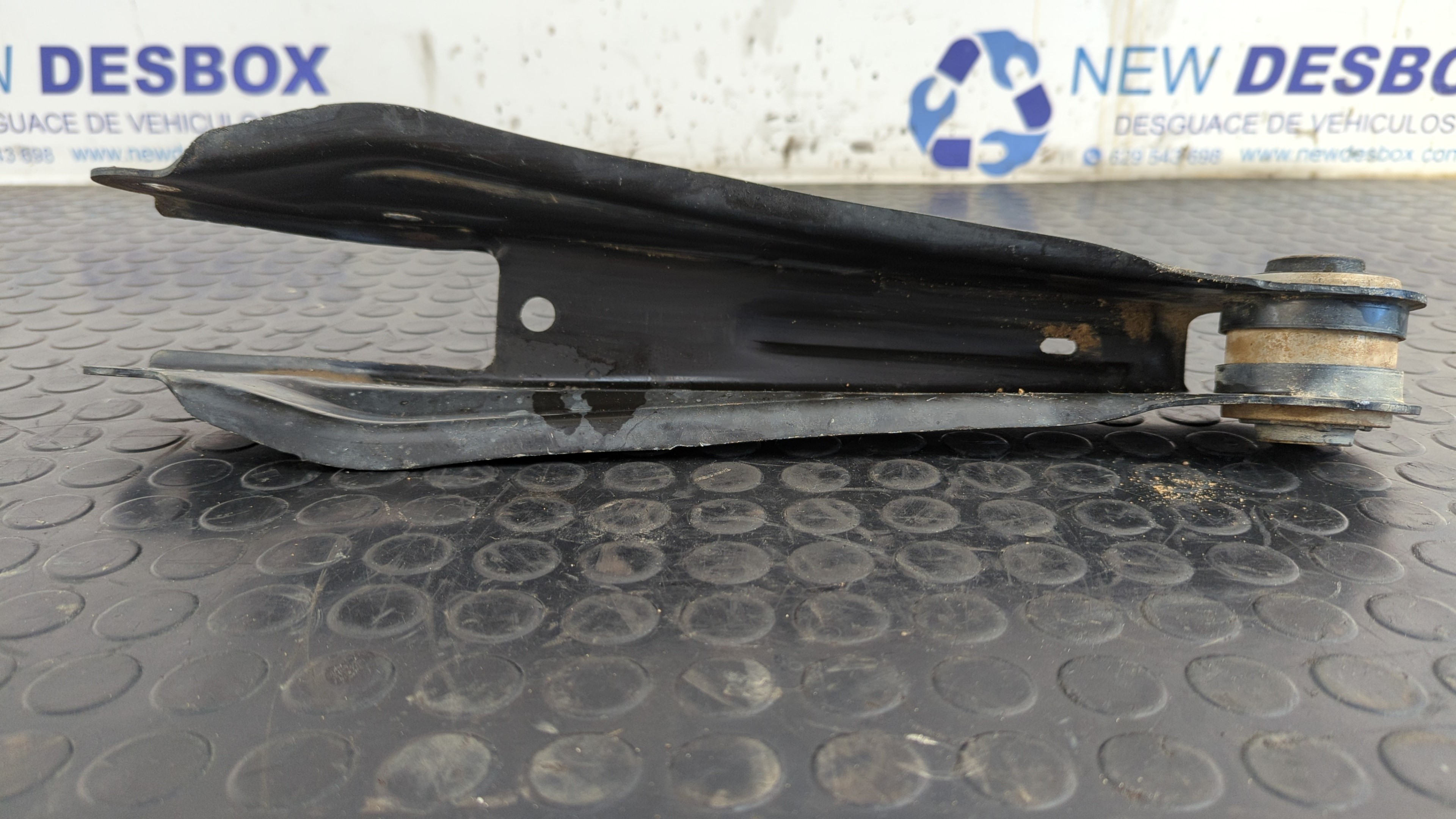 BRAZO IZQUIERDO INFERIOR TRASERO BMW X3 (F25)