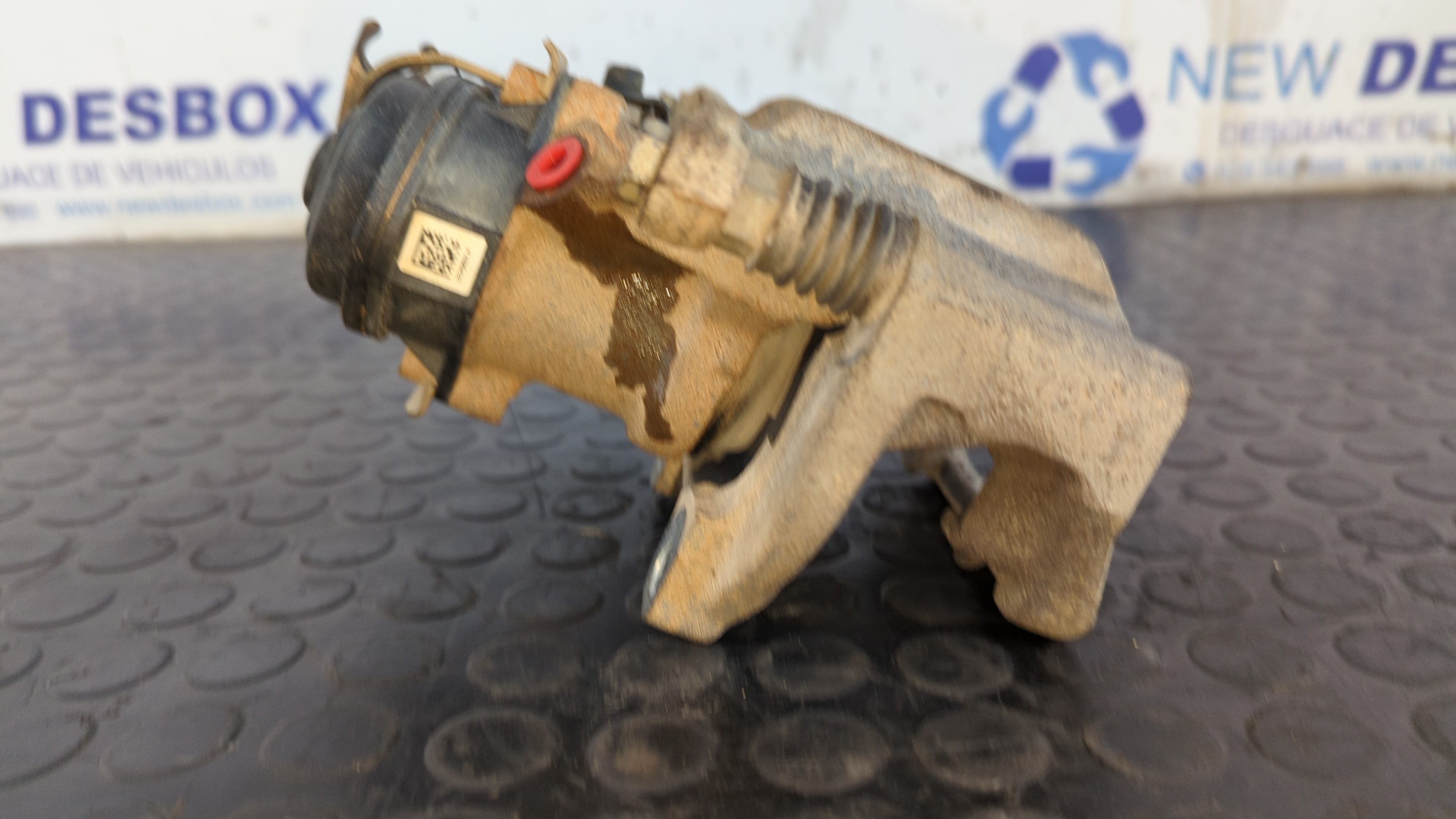 PINZA DE FRENO TRASERA IZQUIERDA BMW X3 (F25) - vista 3