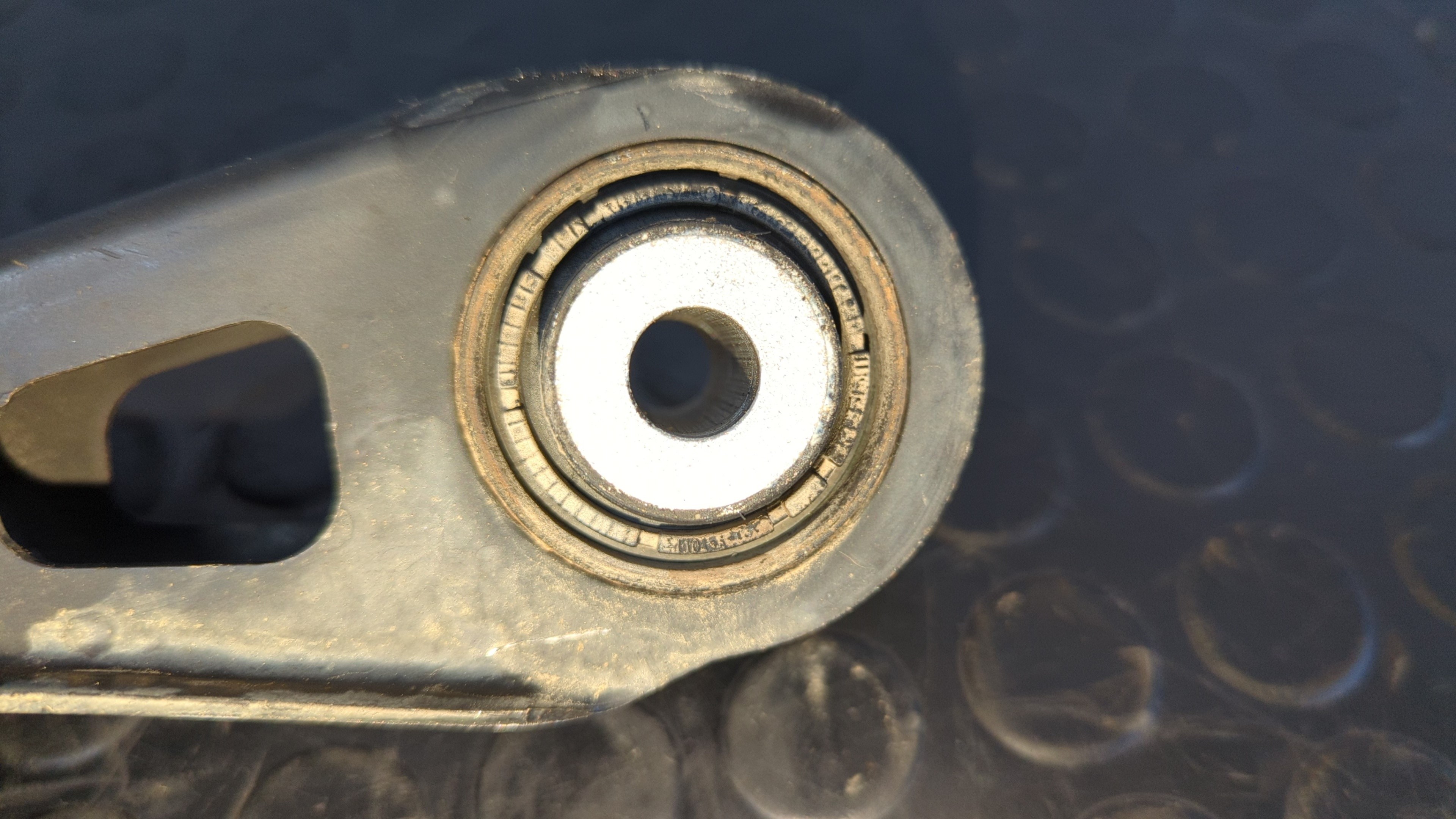 BRAZO IZQUIERDO INFERIOR TRASERO BMW X3 (F25) - vista 5