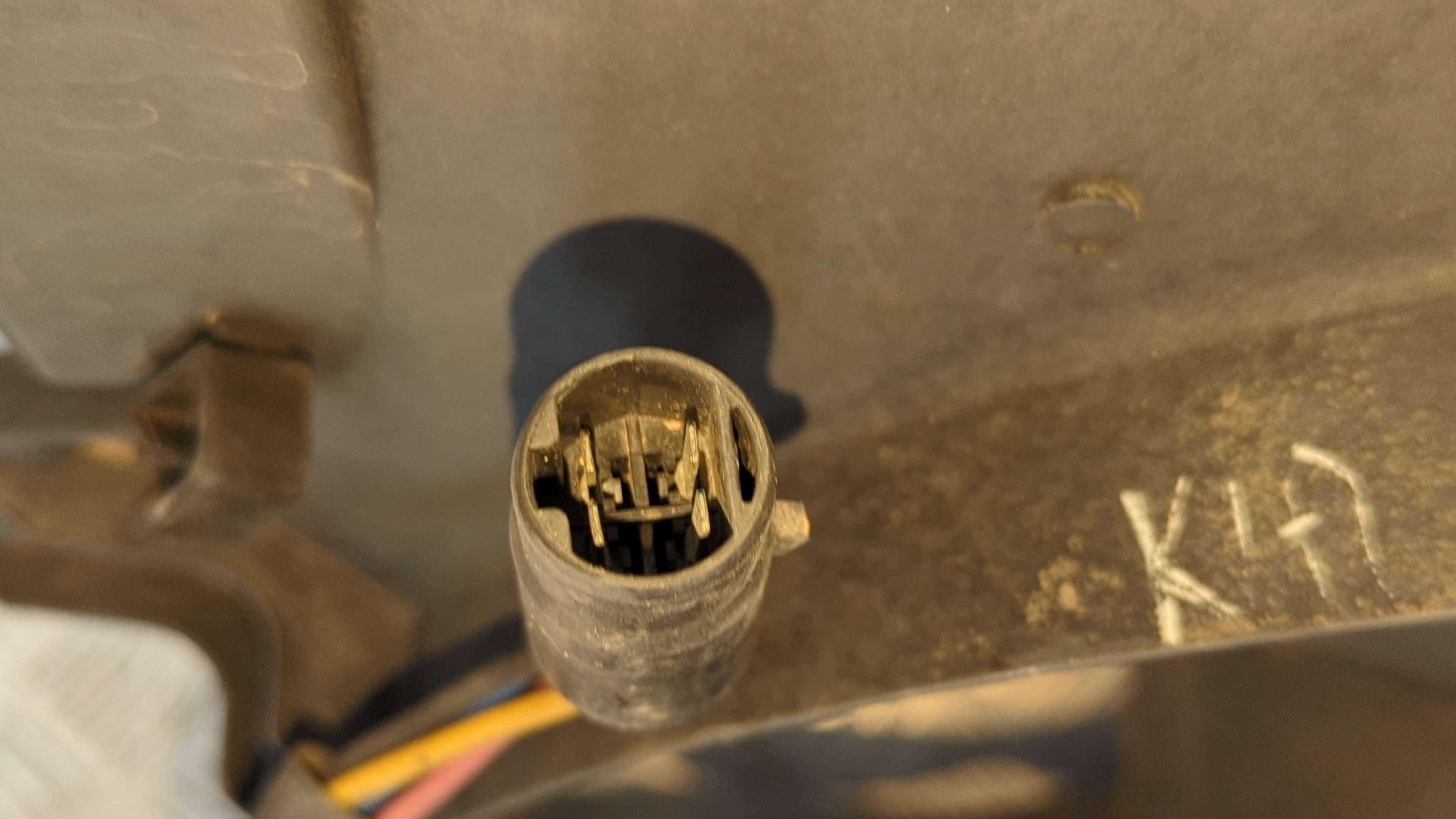 ELECTROVENTILADOR KIA CARNIVAL II - vista 4