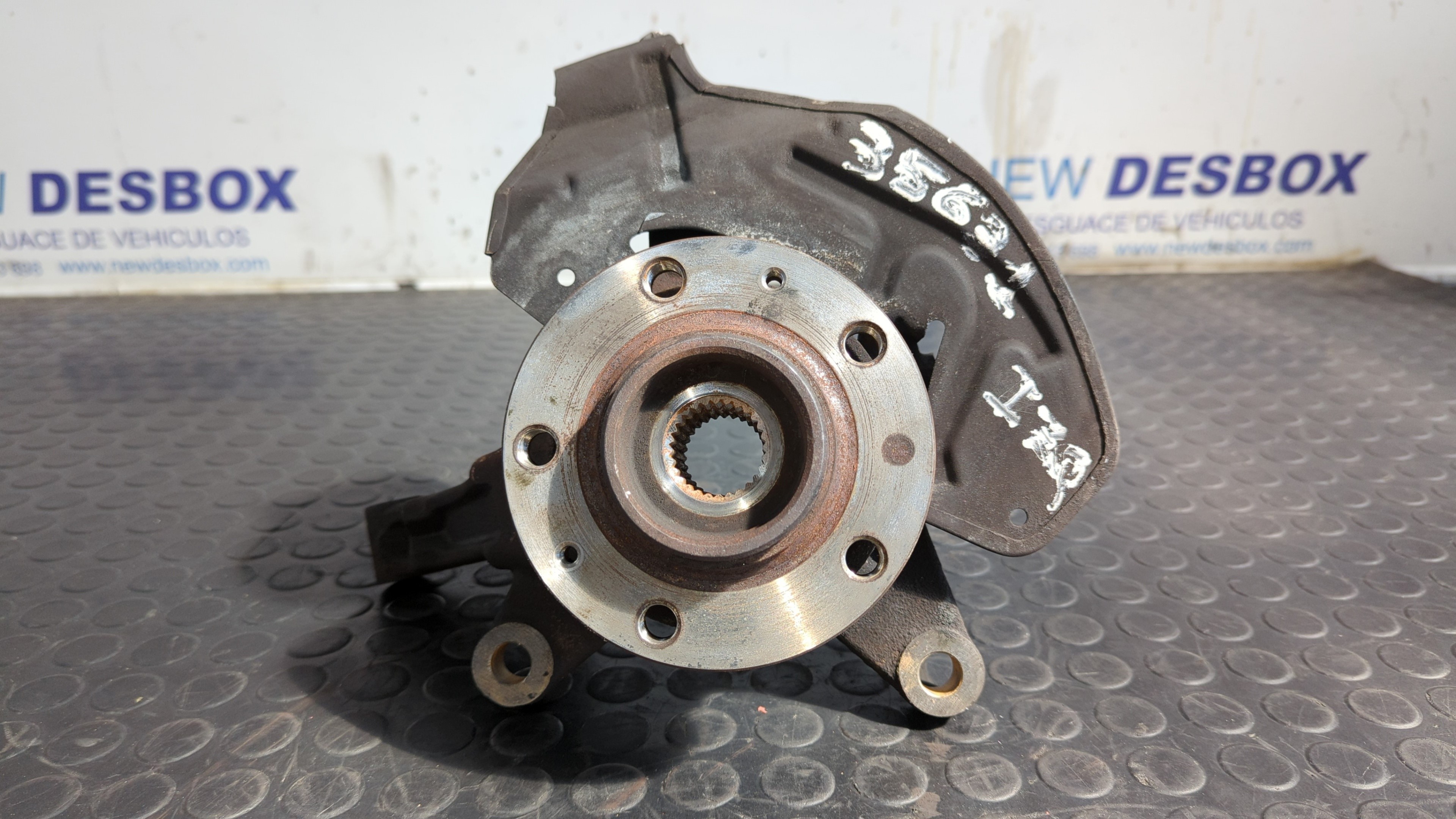 MANGUETA DELANTERA IZQUIERDA PEUGEOT EXPERT KASTEN - vista 4