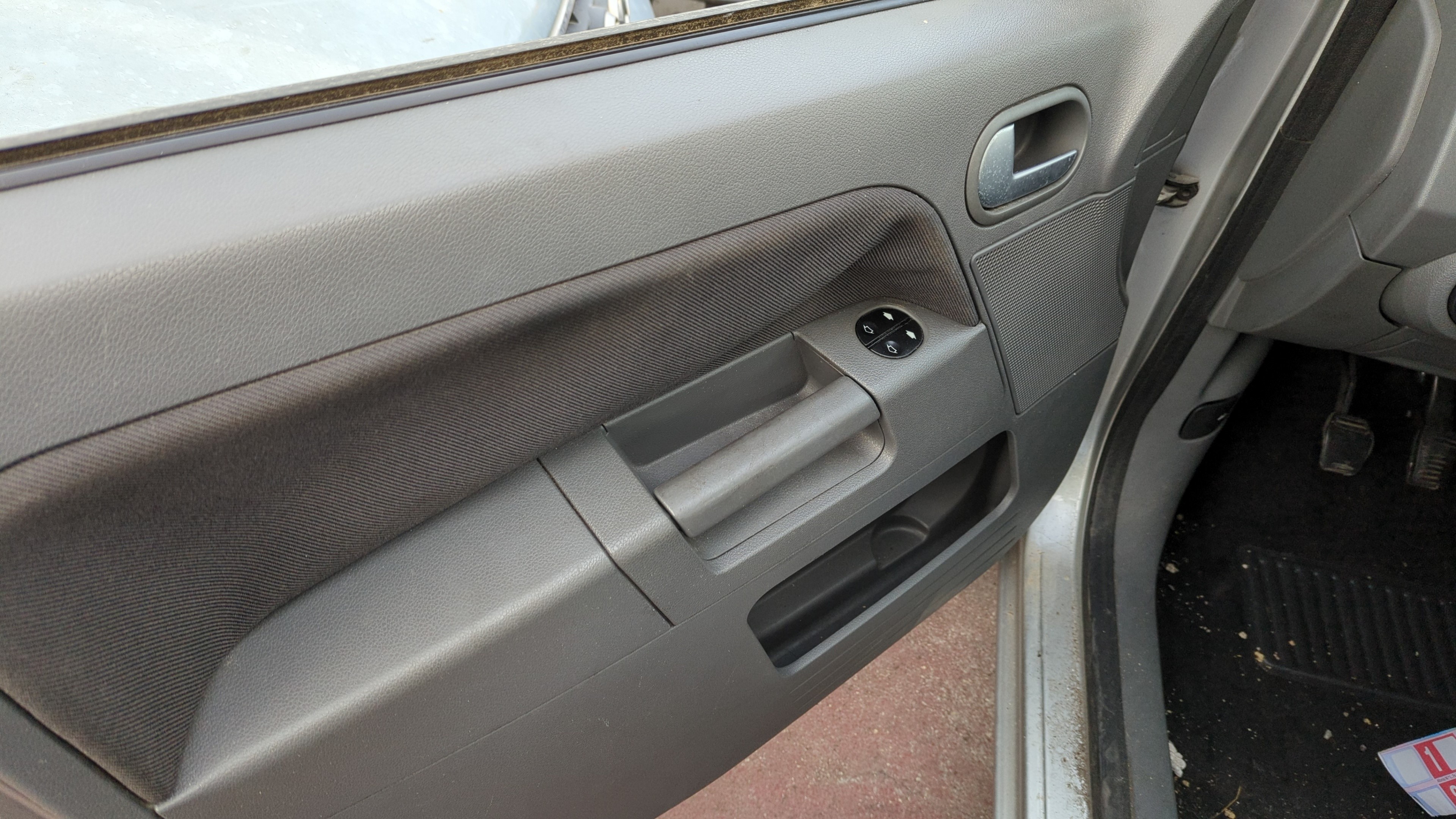 CERRADURA PUERTA TRASERA IZQUIERDA FORD FUSION (CBK) - vista 4