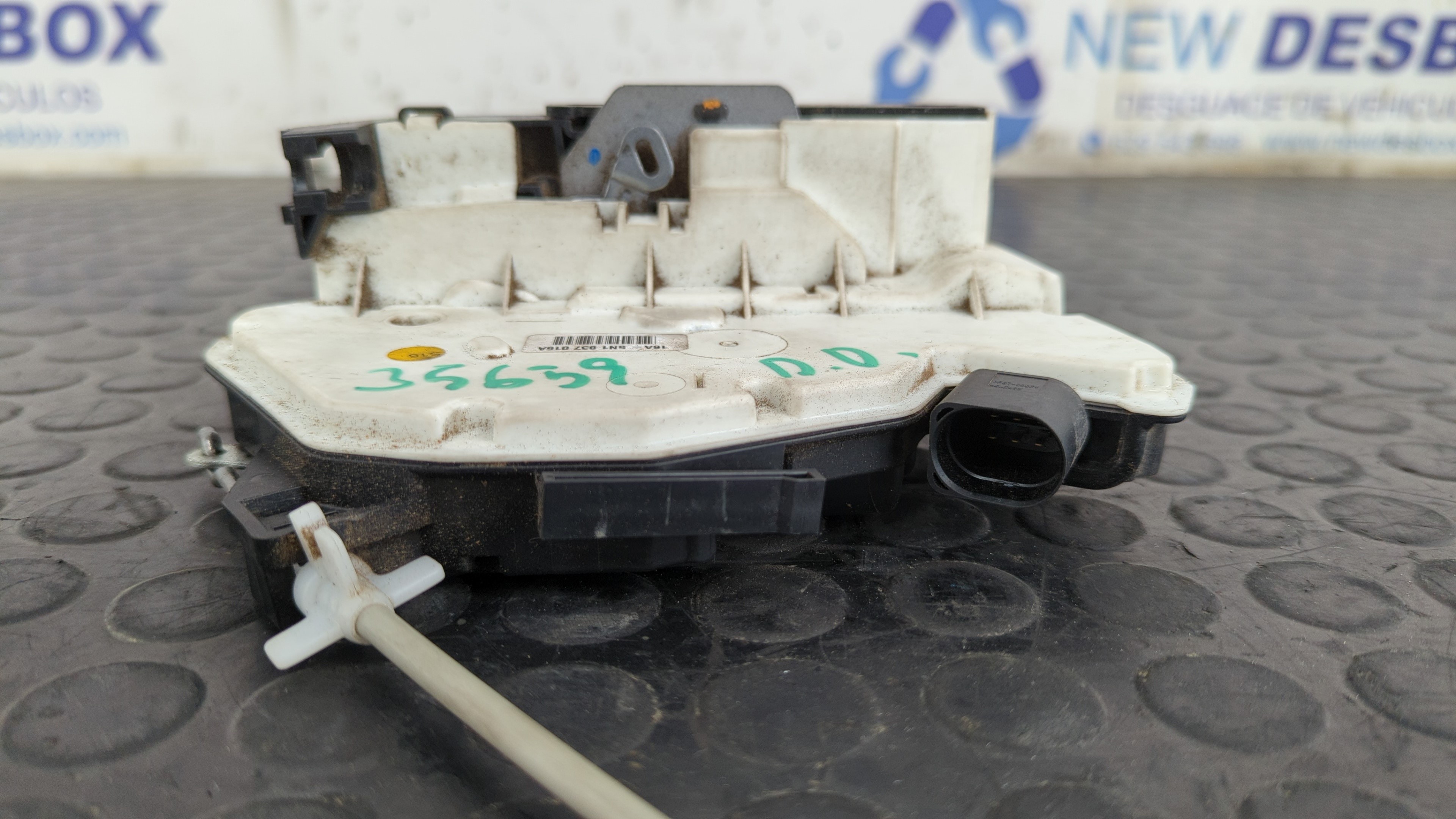 CERRADURA PUERTA DELANTERA DERECHA SEAT IBIZA (6J5) - vista 3