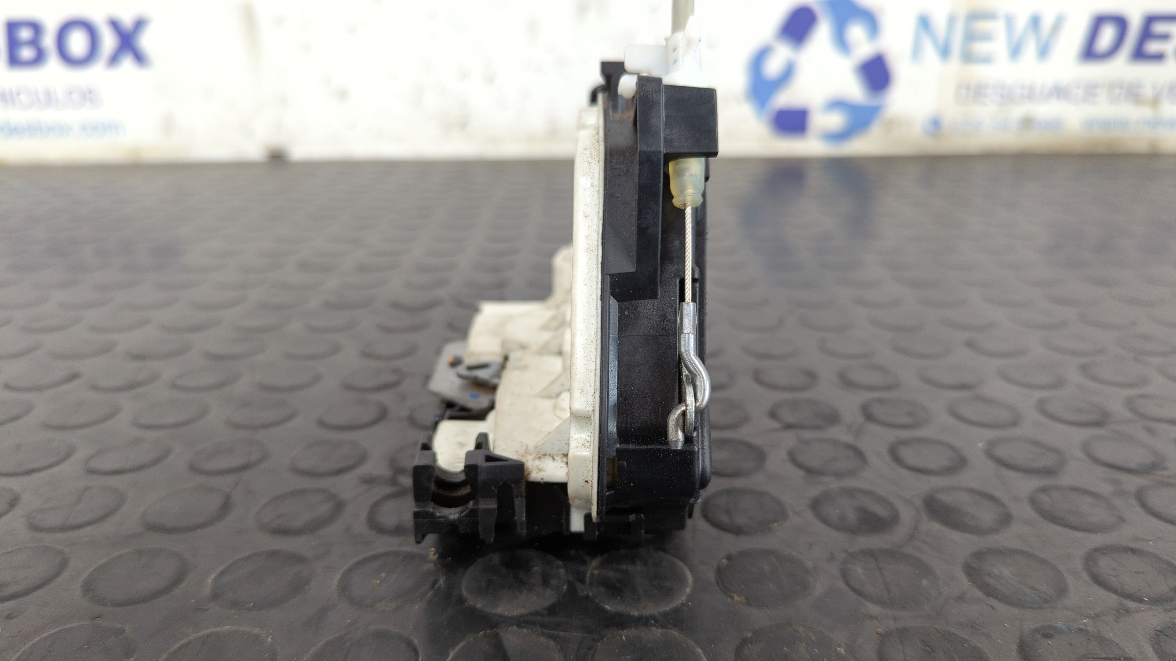 CERRADURA PUERTA DELANTERA DERECHA SEAT IBIZA (6J5) - vista 2