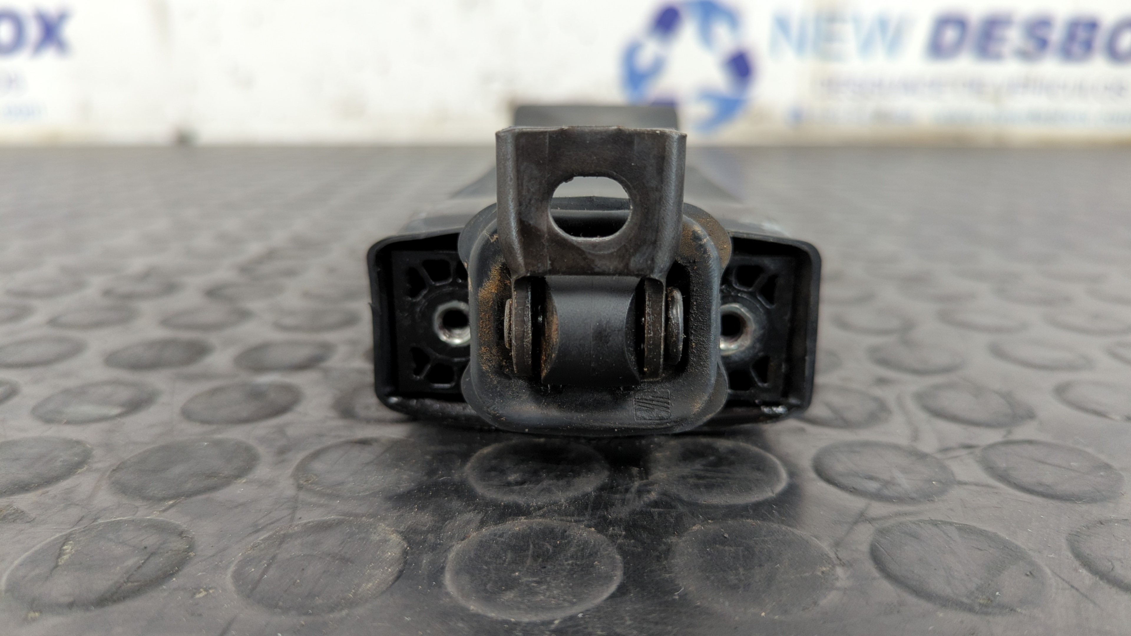 RETENEDOR PUERTA DERECHA SEAT IBIZA (6J5) - vista 5