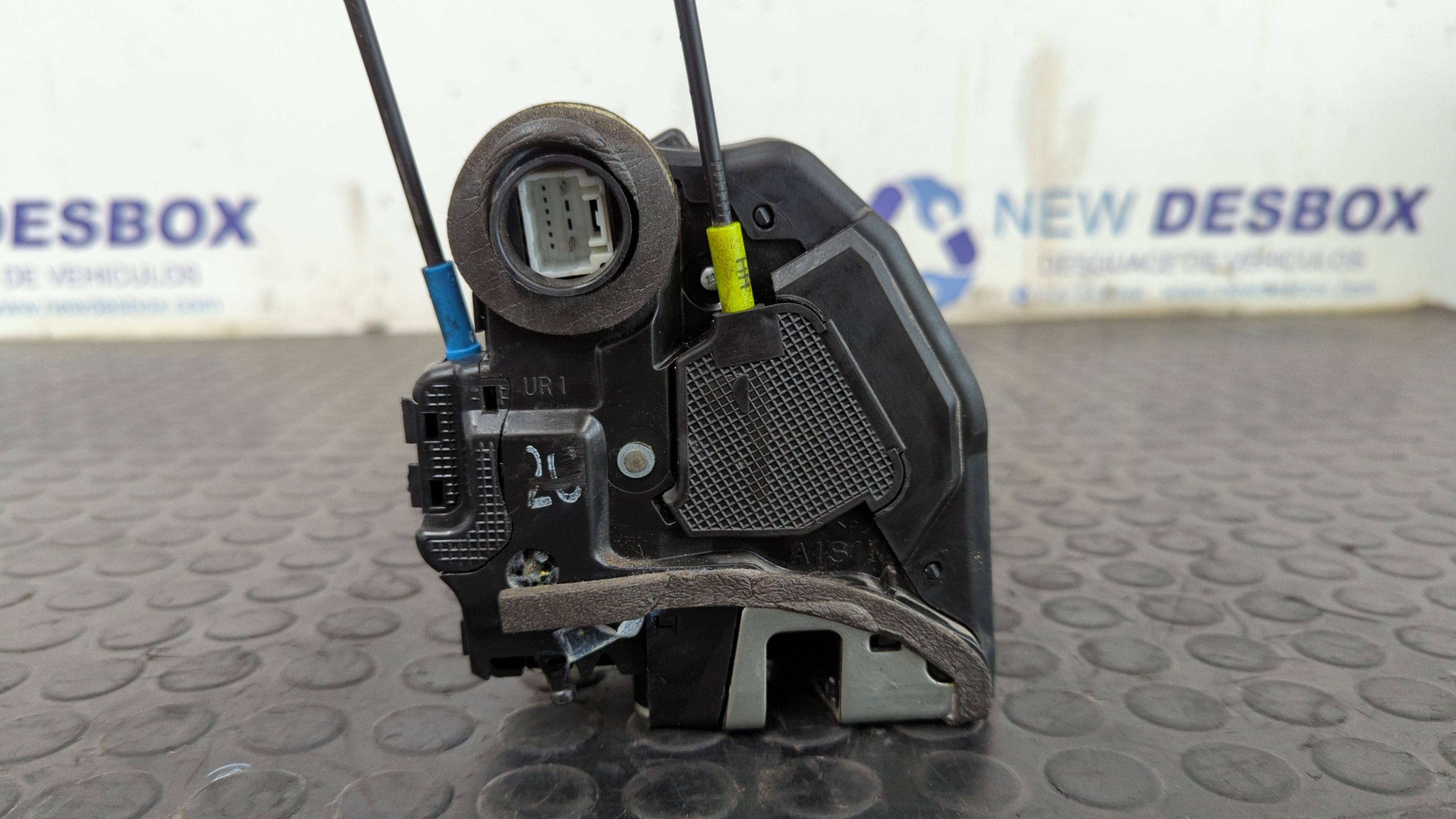 CERRADURA PUERTA TRASERA DERECHA TOYOTA AURIS - vista 5