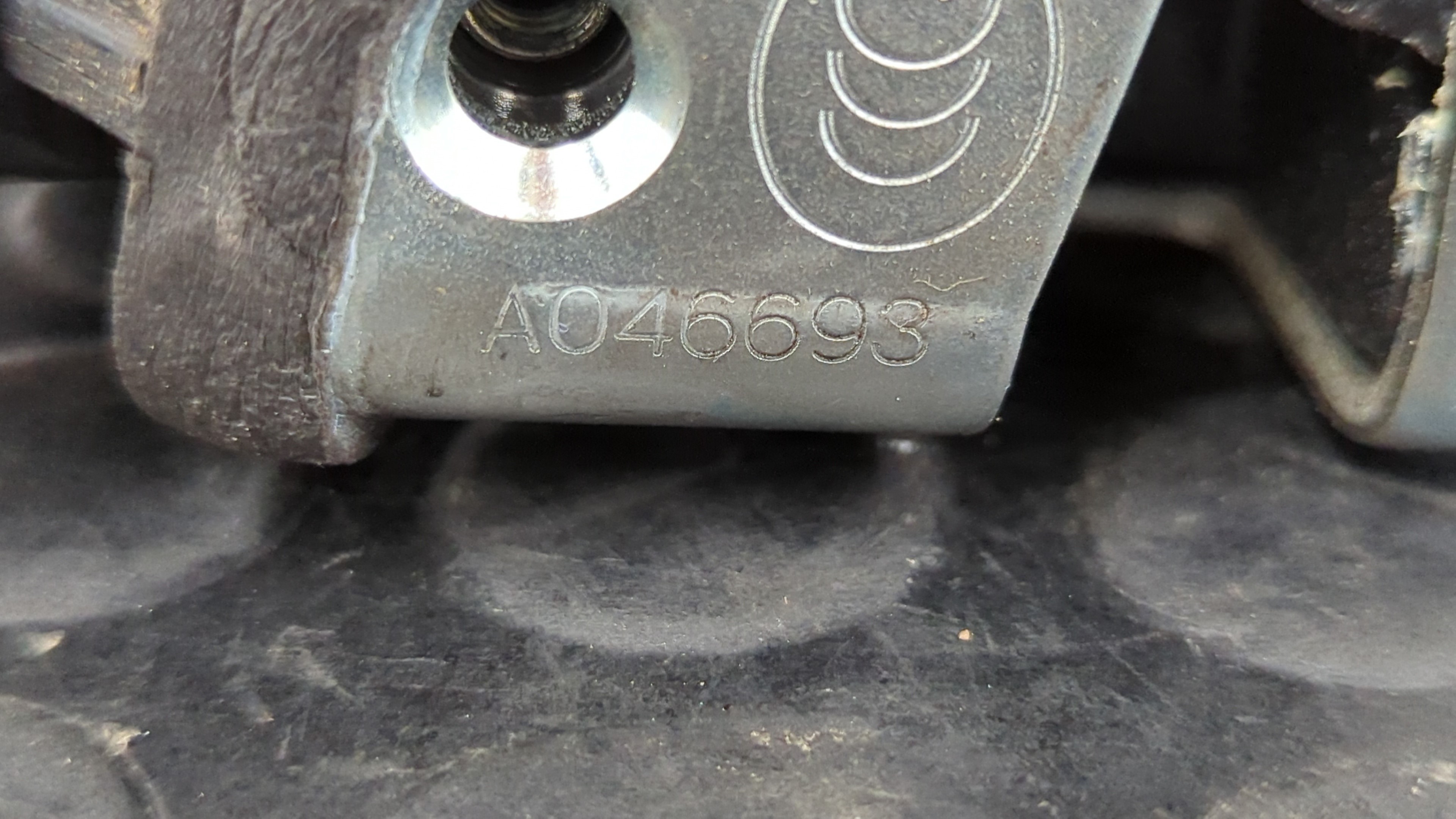 CERRADURA PUERTA DELANTERA DERECHA TOYOTA AURIS - vista 4