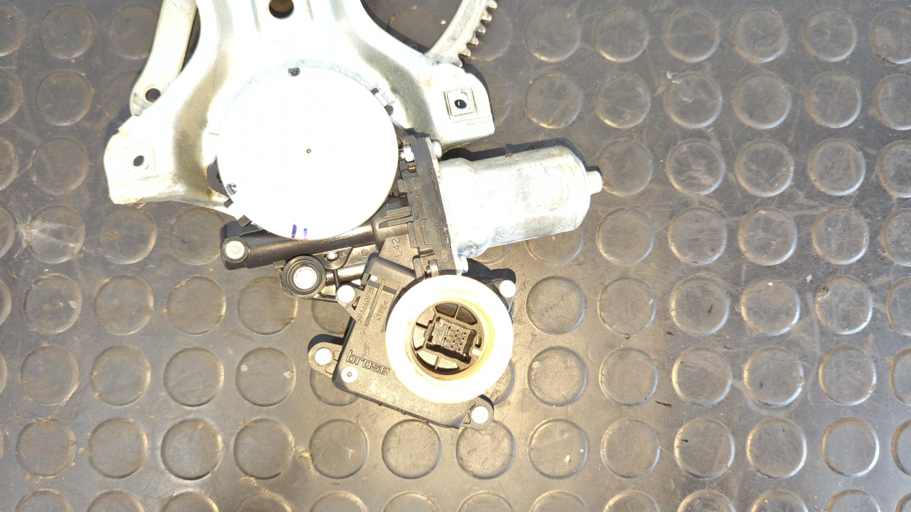 ELEVALUNAS DELANTERO IZQUIERDO TOYOTA AURIS - vista 5