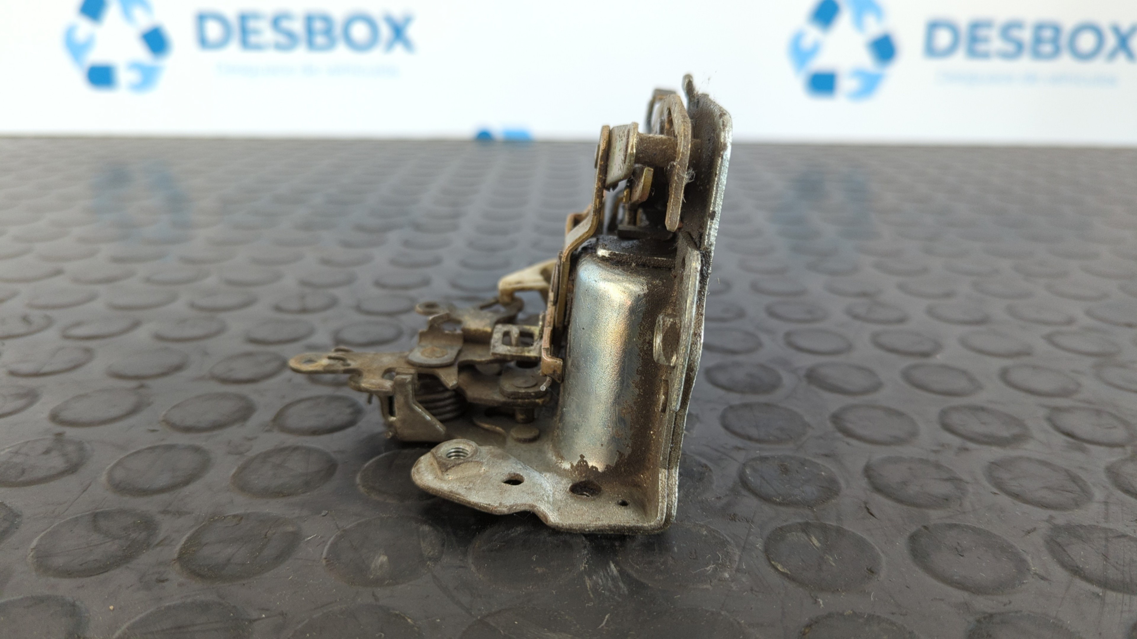 CERRADURA PUERTA DELANTERA DERECHA MERCEDES-BENZ CLASE S (W126) - vista 5