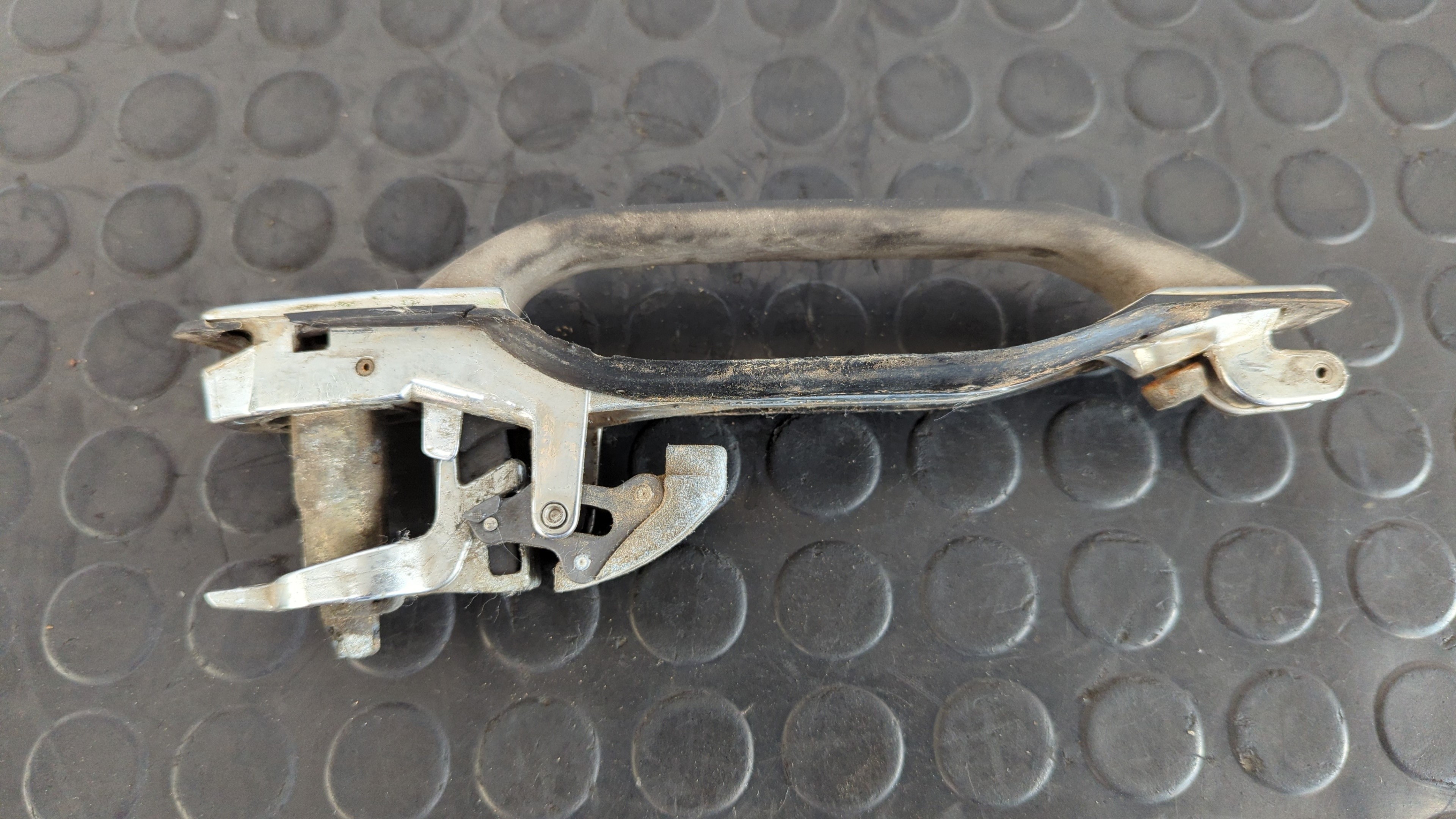 MANETA DELANTERA DERECHA MERCEDES CLASE S (W126) - vista 3